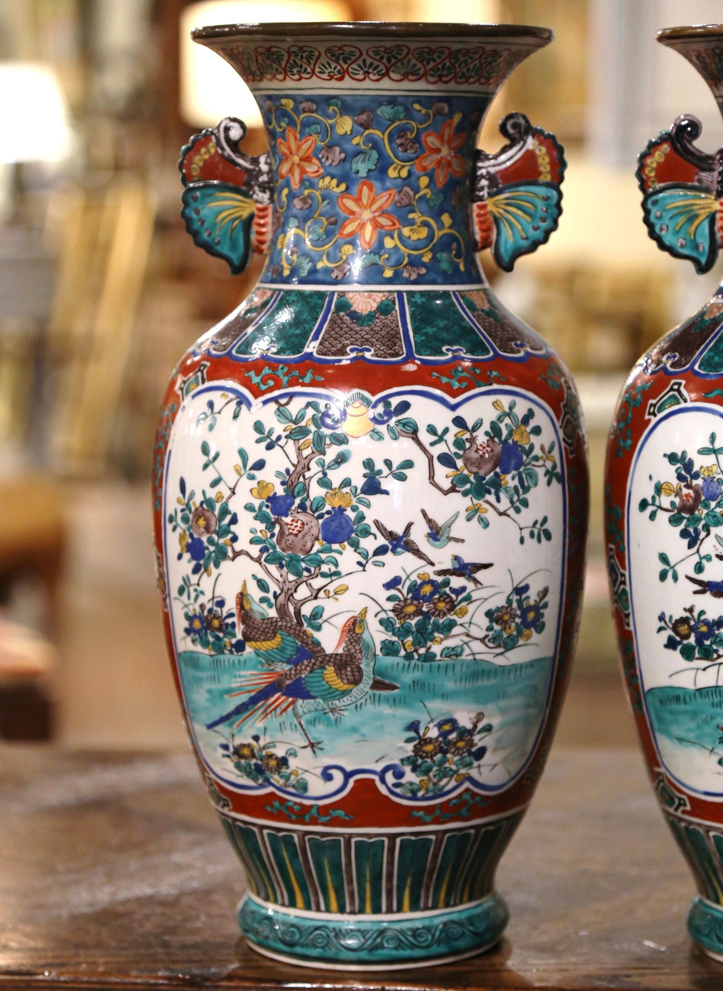 Pair of Mid-Century Chinese Polychrome & Gilt Porcelain Vases 6