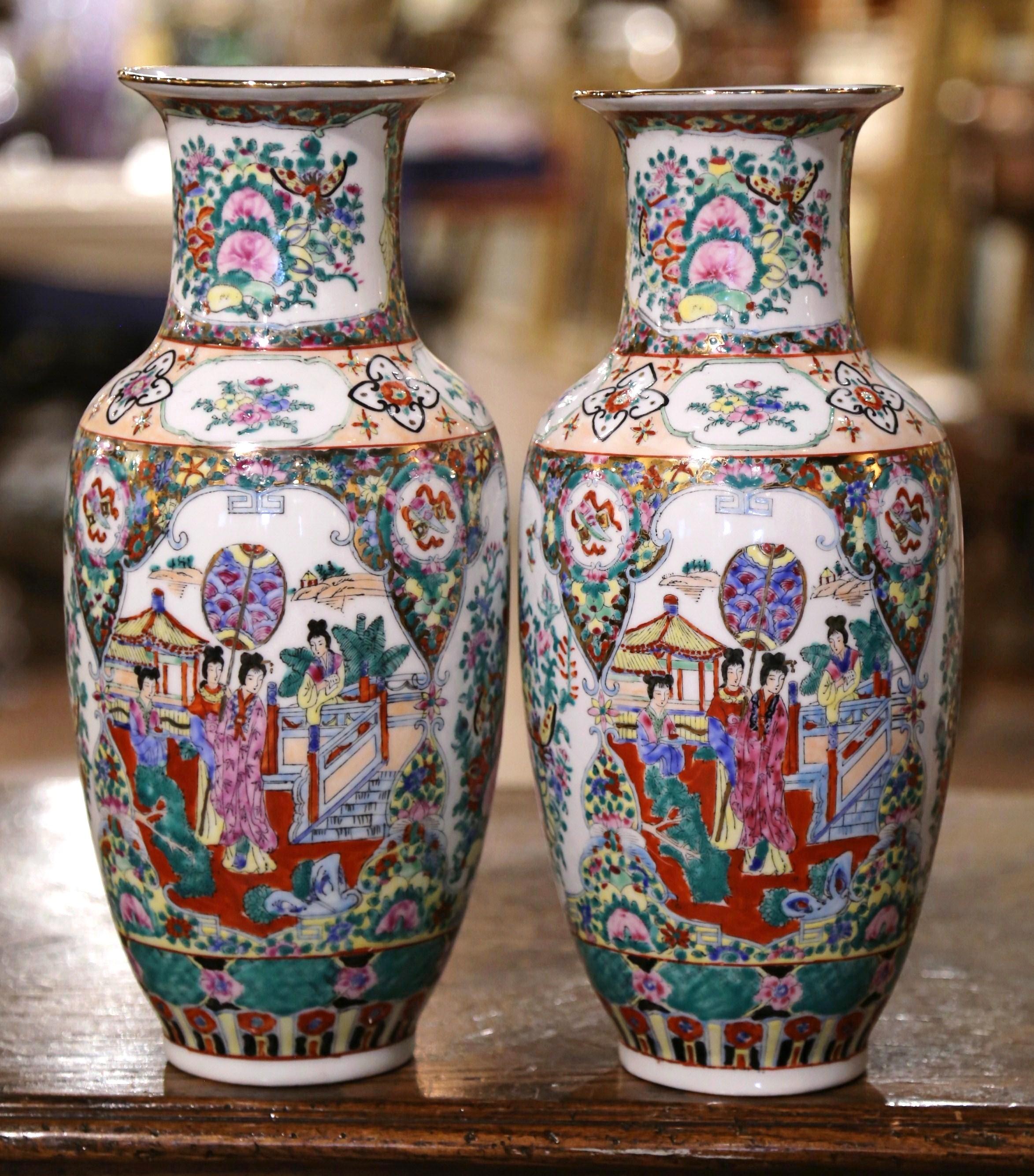 Pair of Mid-Century Chinese Rose Medallion Polychrome & Gilt Porcelain Vases 1