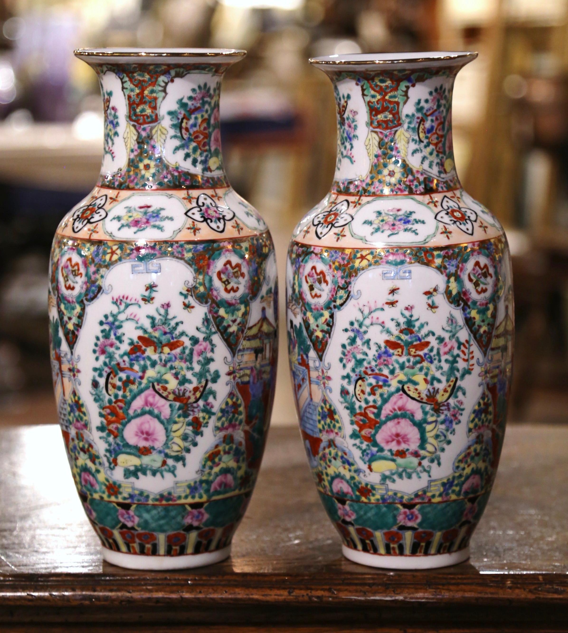 Pair of Mid-Century Chinese Rose Medallion Polychrome & Gilt Porcelain Vases 2