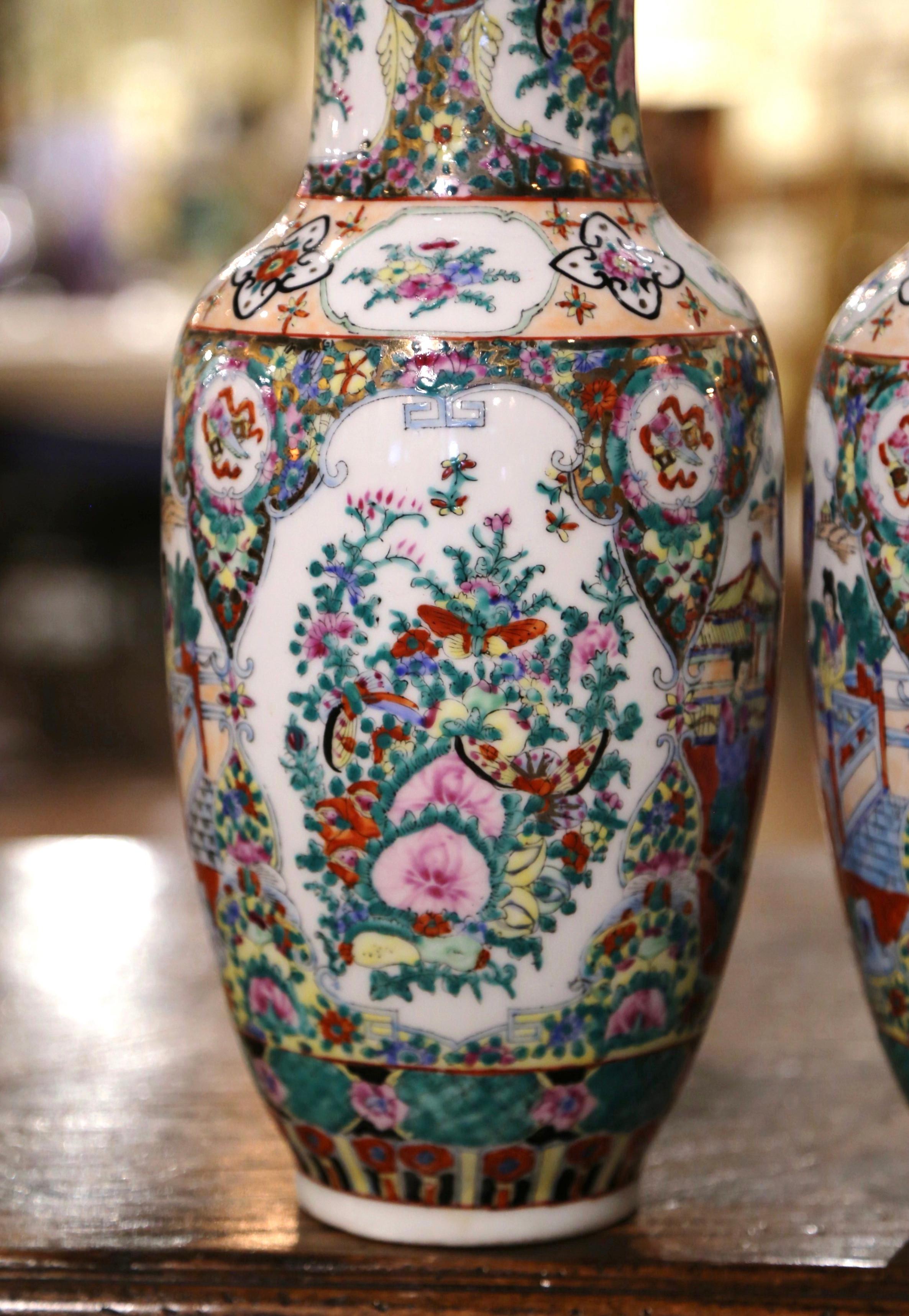 Pair of Mid-Century Chinese Rose Medallion Polychrome & Gilt Porcelain Vases 3