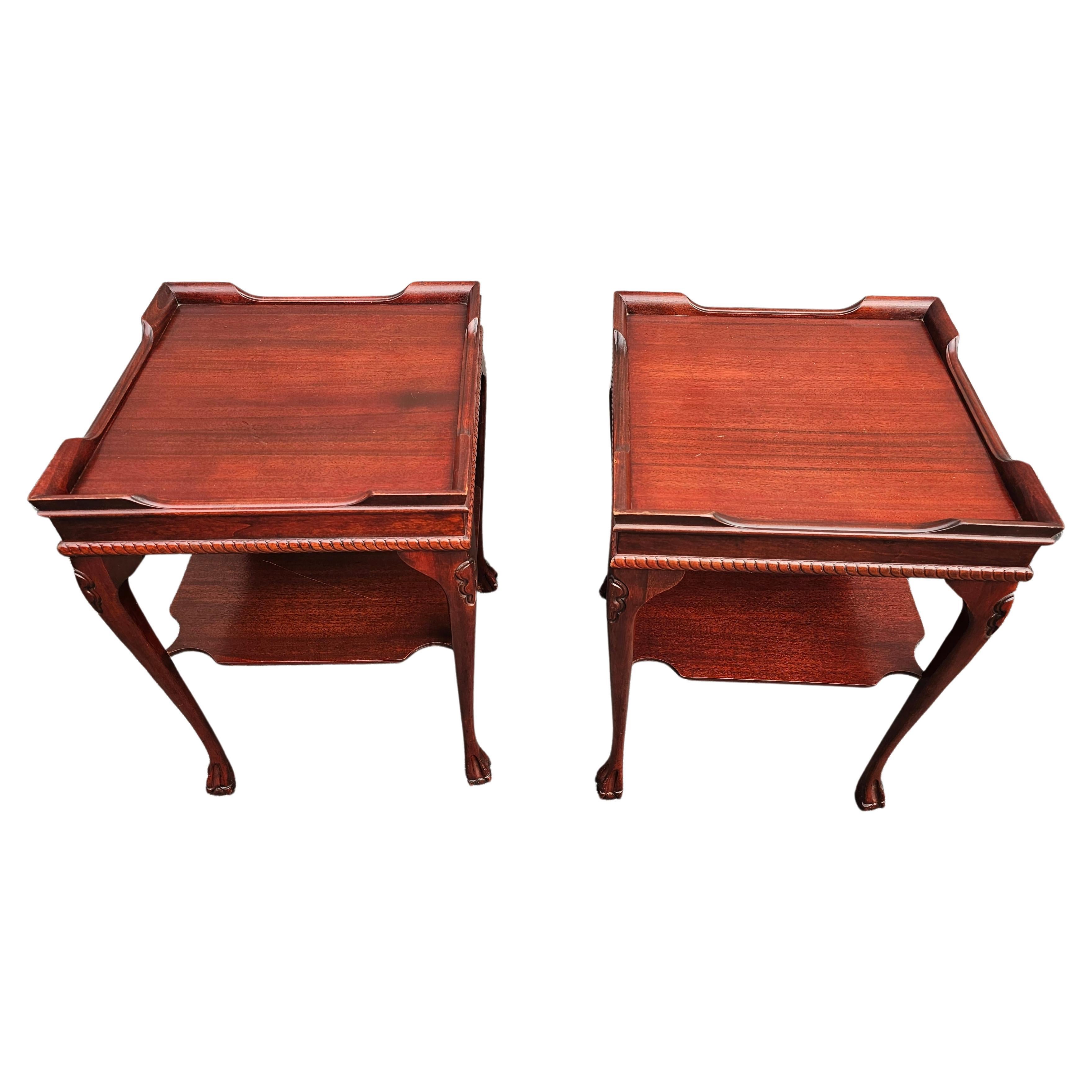 Regency Pair of Mid-Century Chippendale Style Mahogany Side Tables For Sale