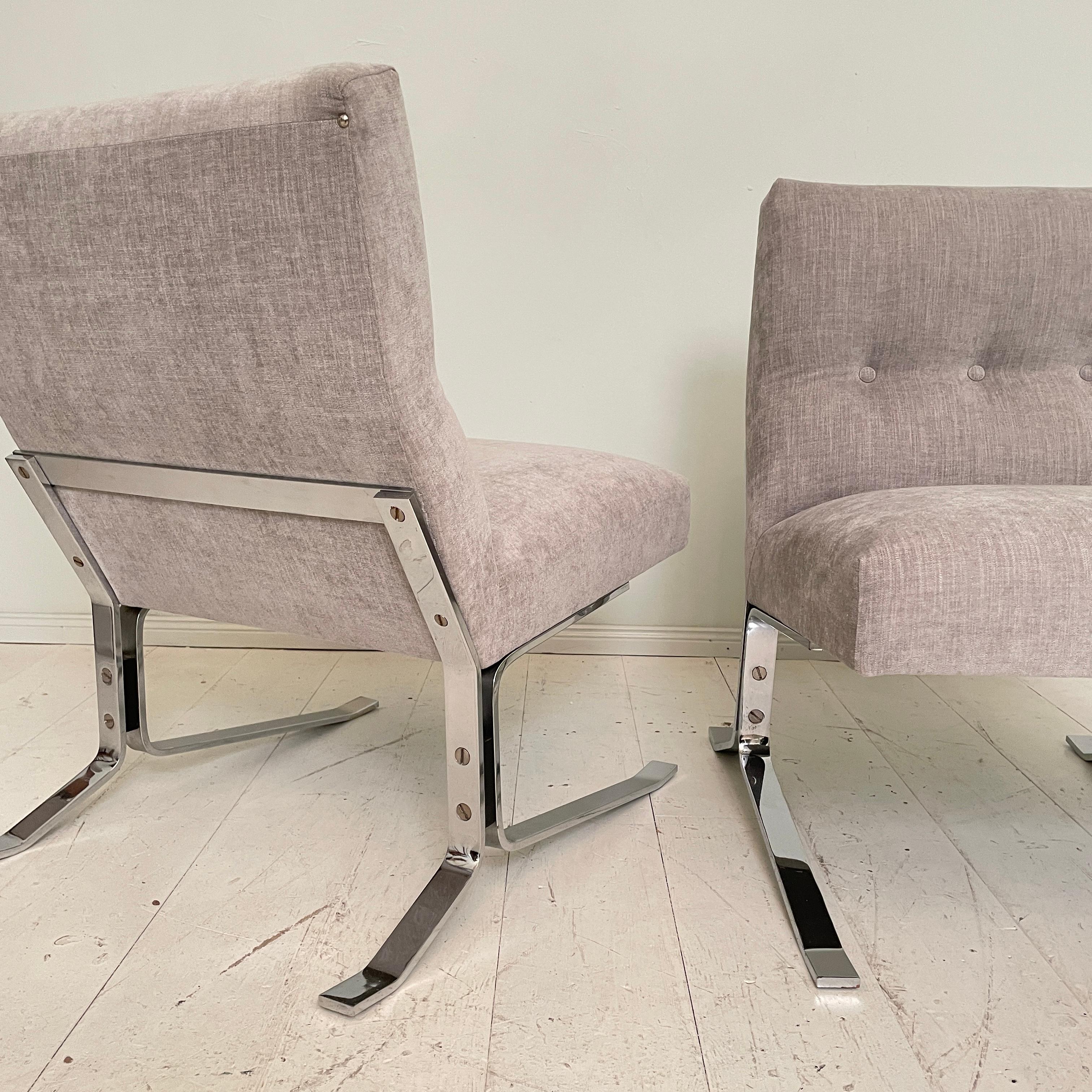 Pair of Mid-Century Chrome and Grey Fabric German Lounge Chairs, Around 1970 5