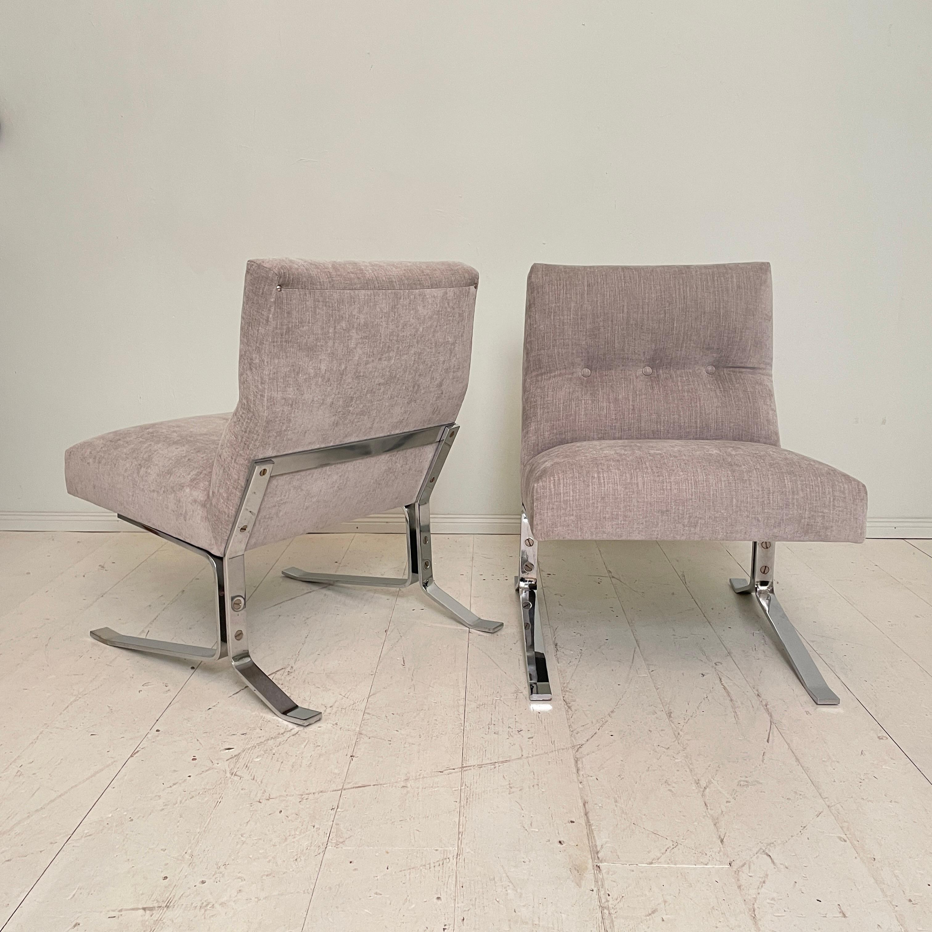 Pair of Mid-Century Chrome and Grey Fabric German Lounge Chairs, Around 1970 6