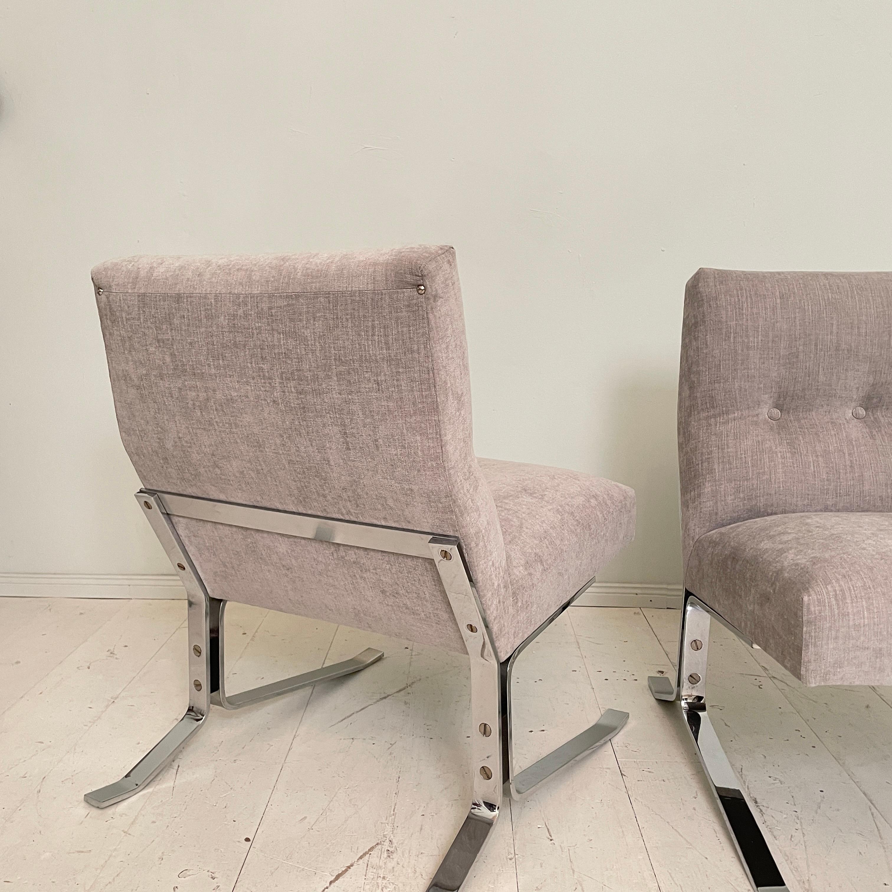 Pair of Mid-Century Chrome and Grey Fabric German Lounge Chairs, Around 1970 7