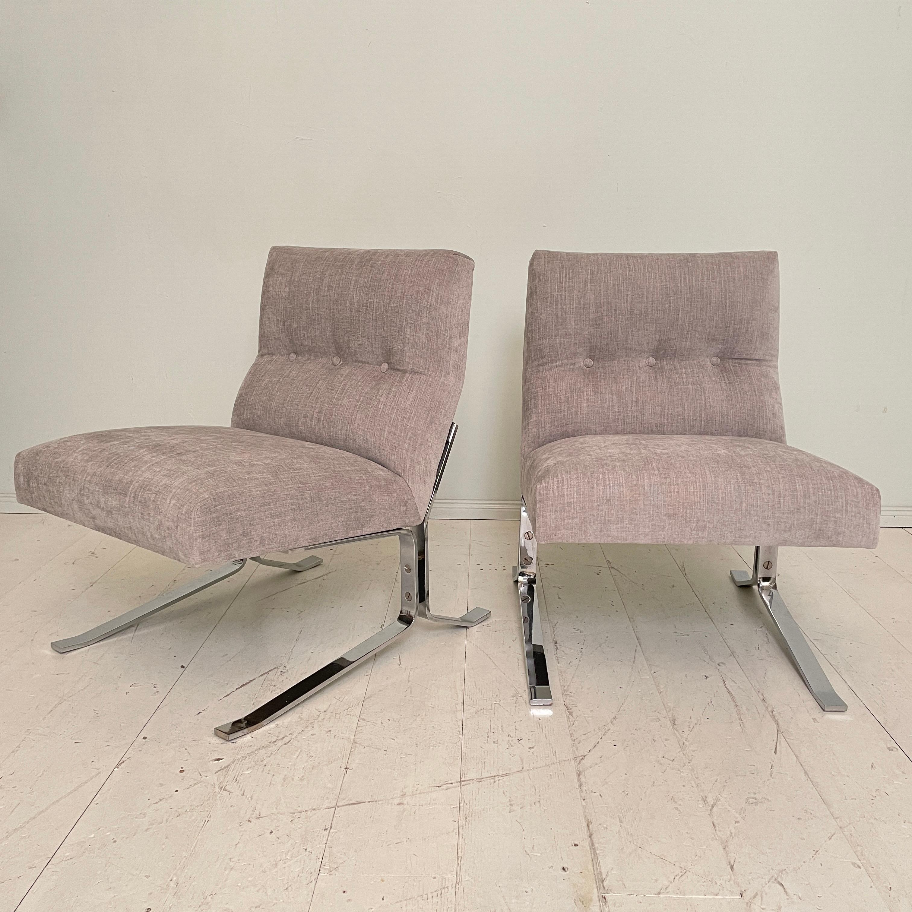 Pair of Mid-Century Chrome and Grey Fabric German Lounge Chairs, Around 1970 2