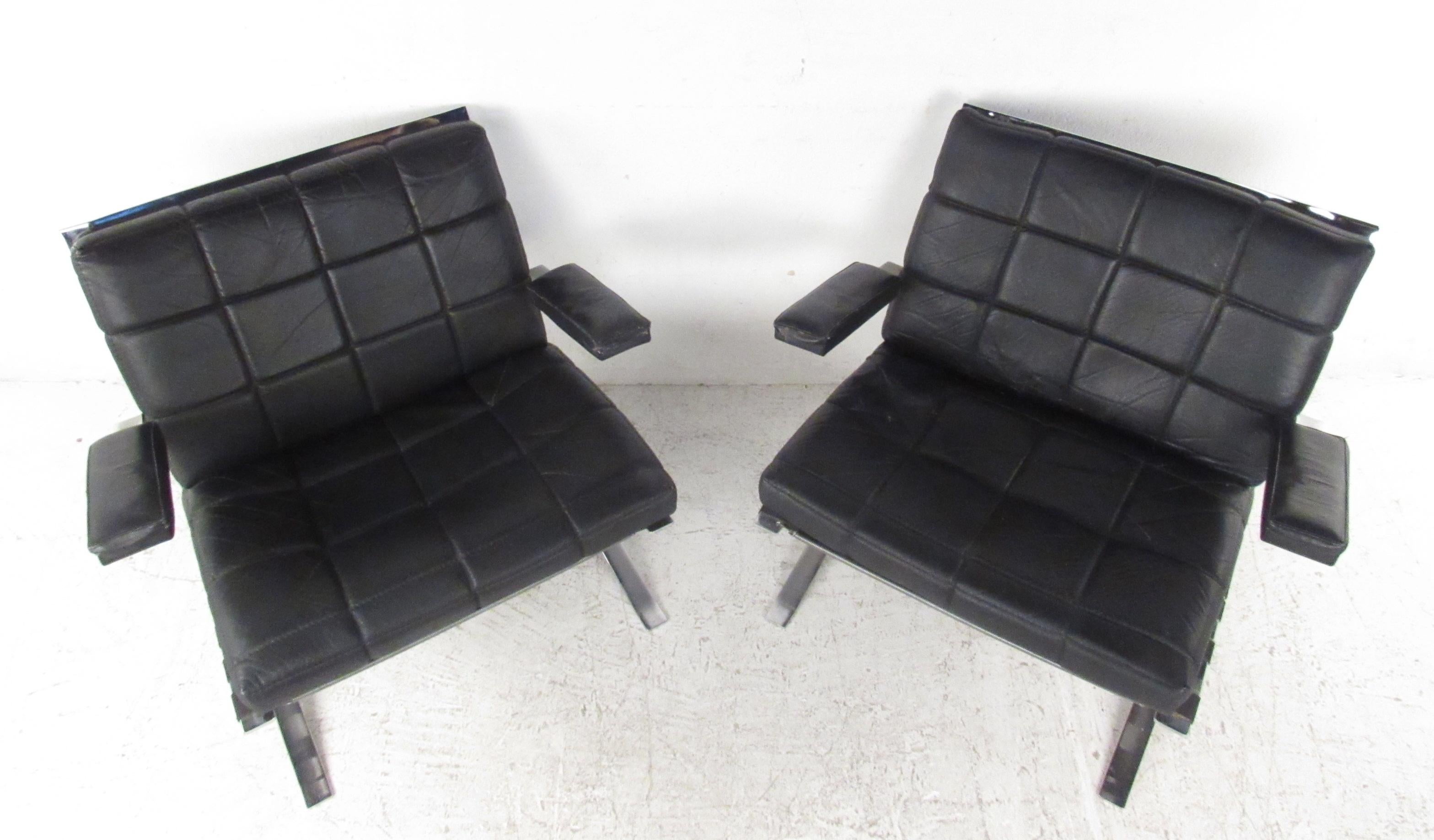 Mid-Century Modern Olivier Mourgue Designed 'Joker' Armchairs for Airborne For Sale