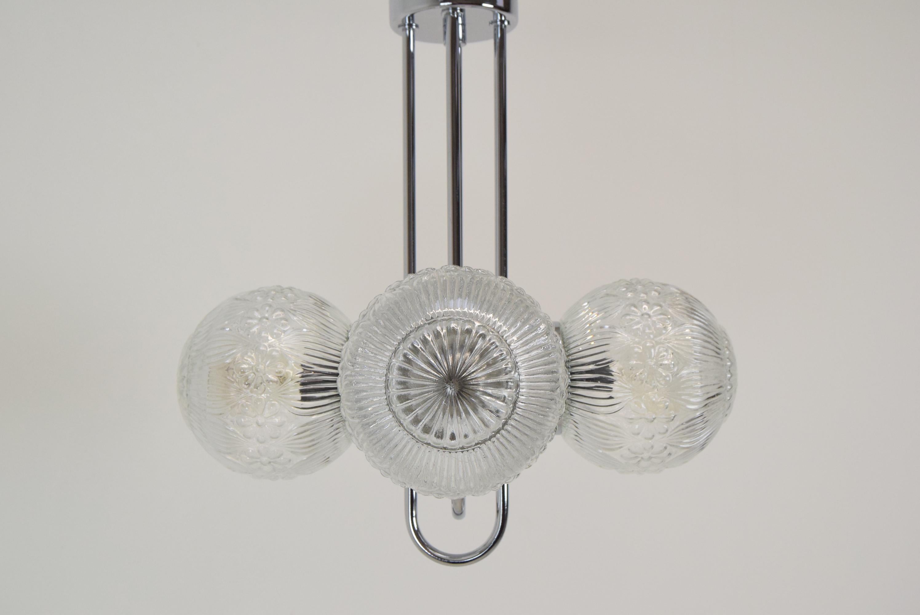 Pair of Mid-Century Chrome Chandeliers by Instala Decin, 1970s For Sale 2