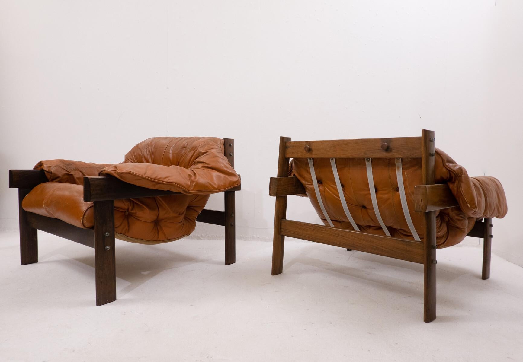 Pair of Mid-Century Cognac Leather and Wood Lounge Chairs by Percival Lafer 3