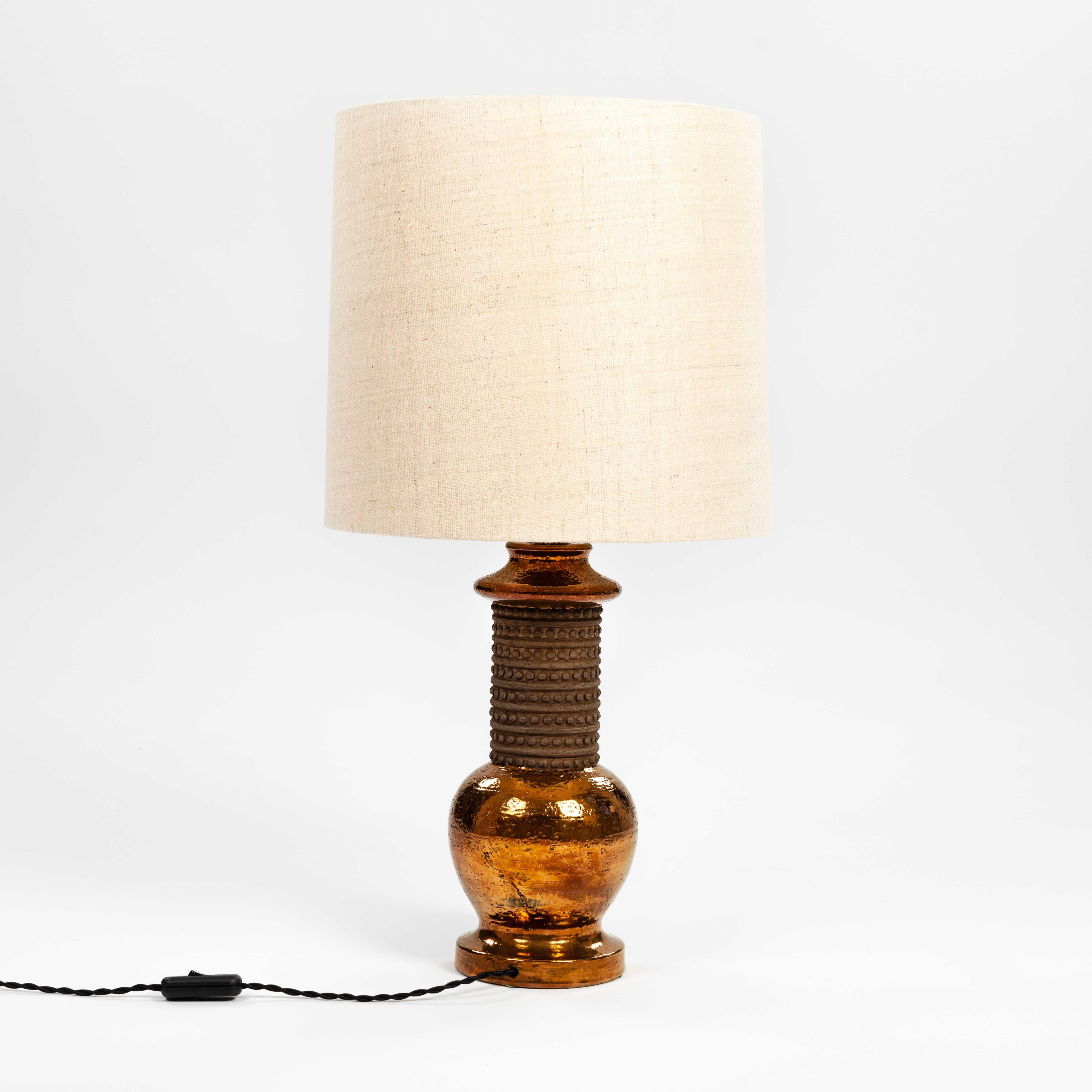 Glazed Pair of Mid-Century Copper Colored Ceramik Table Lamps signed Bergboms Sweden  For Sale