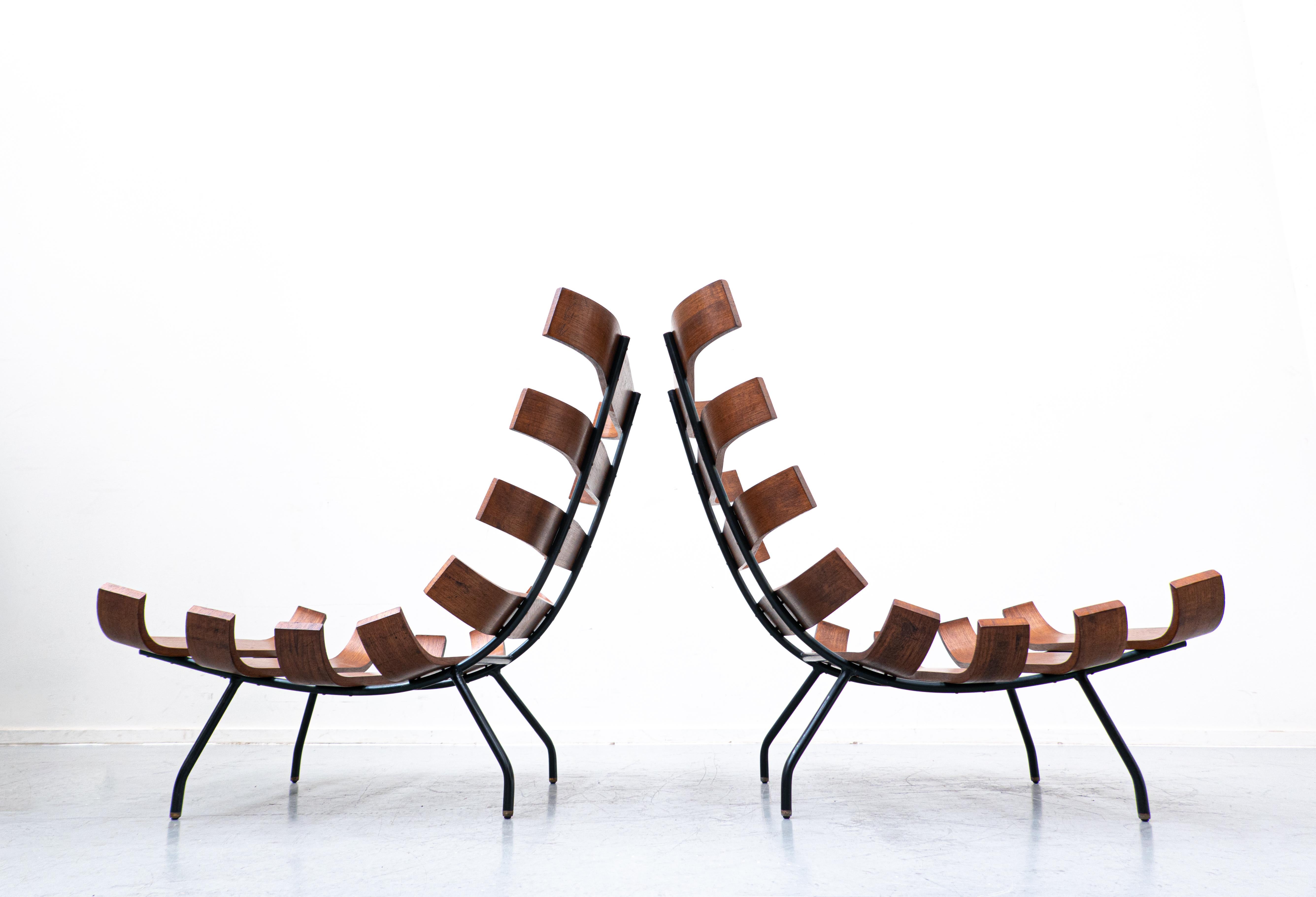Pair of Mid-Century Costela Lounge Chairs by Carlo Hauner and Martin Eisler 6
