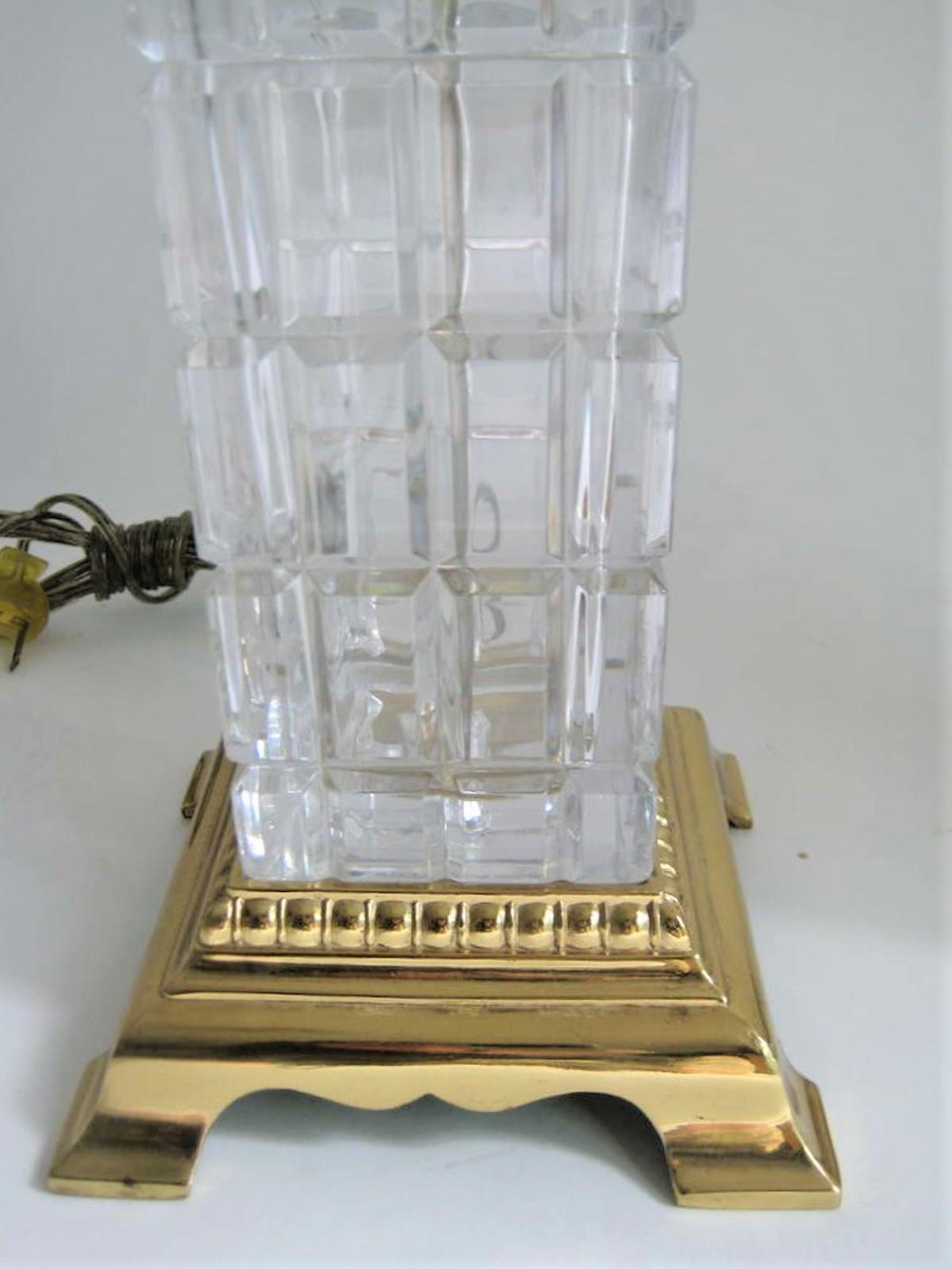 Pair of Mid Century Glass and Brass Table Lamps In Good Condition For Sale In New York, NY