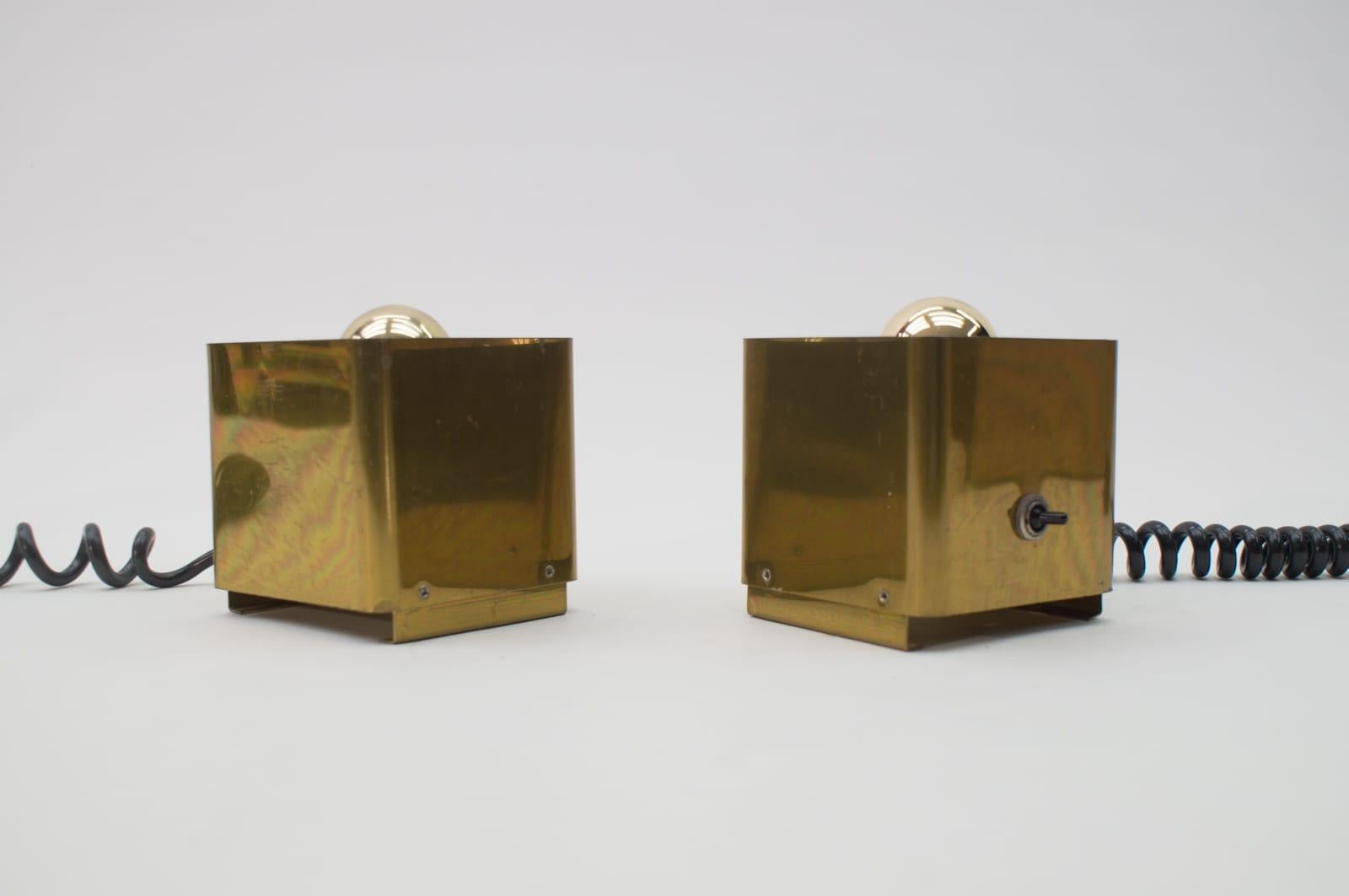Mid-Century Modern Pair of Midcentury Cube Table Lamps in Brass, 1960s For Sale