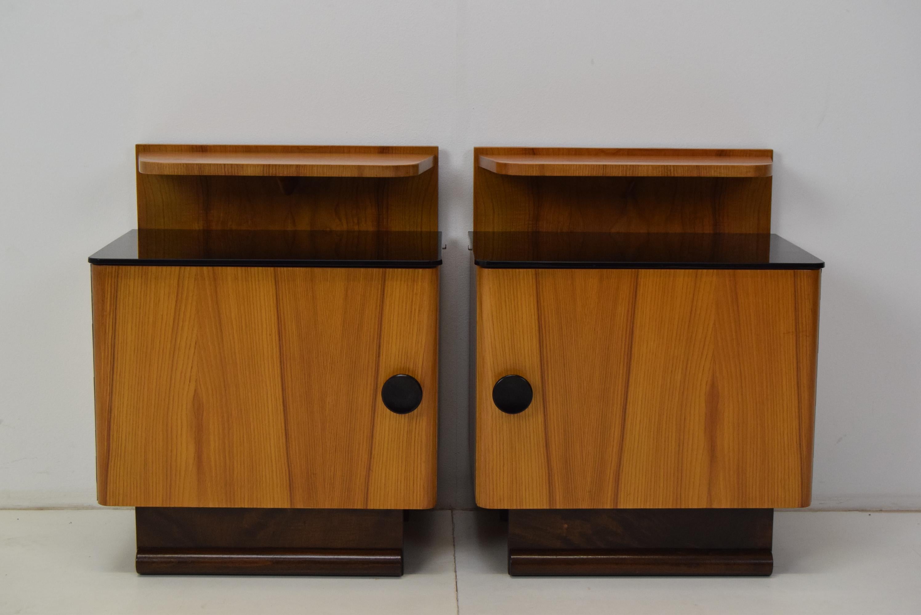 Pair of Mid-Century Czechoslovakia Bedside Tables, 1960's In Good Condition In Praha, CZ