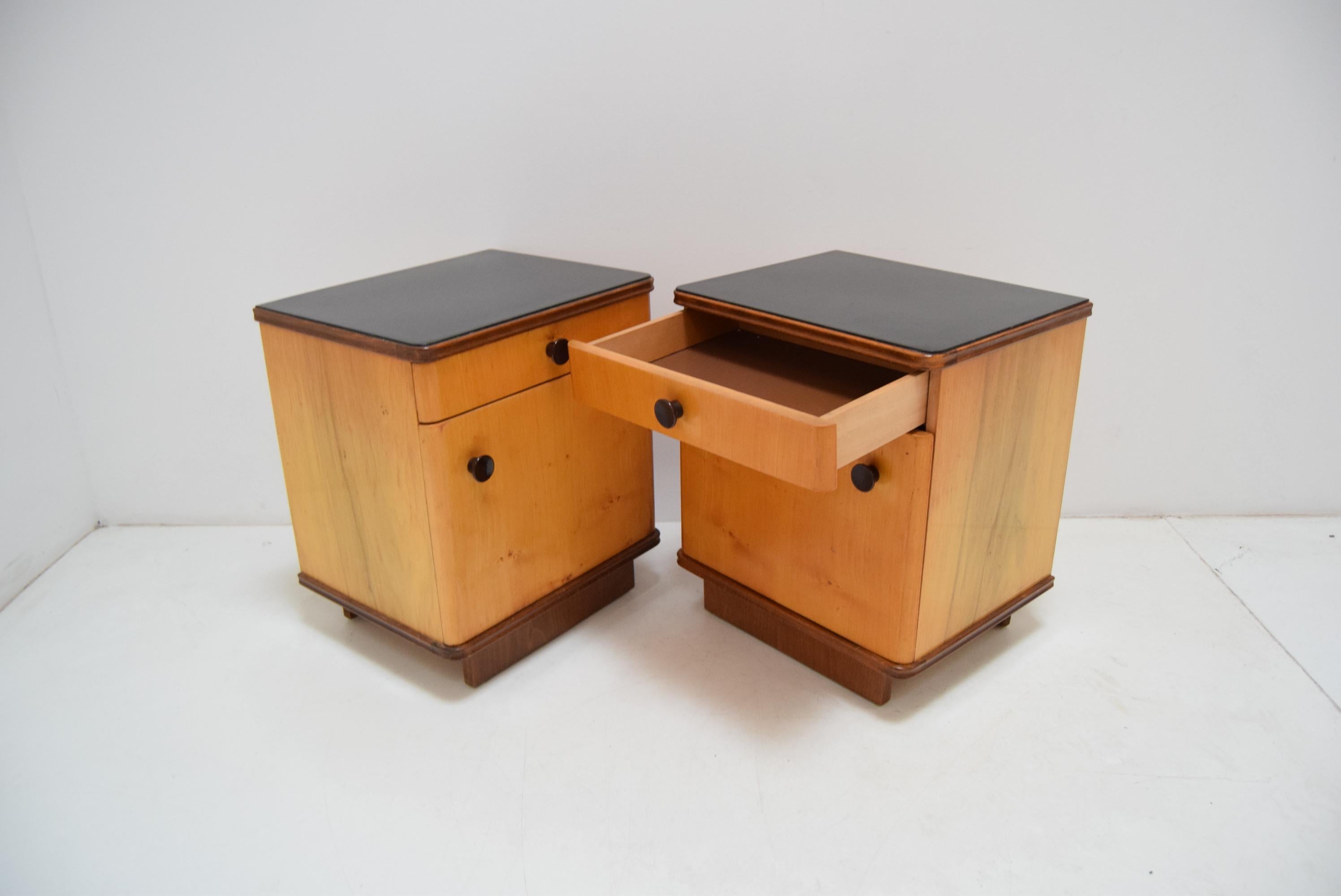 Pair of Midcentury Czechoslovakian Bedside Tables, 1960s 3