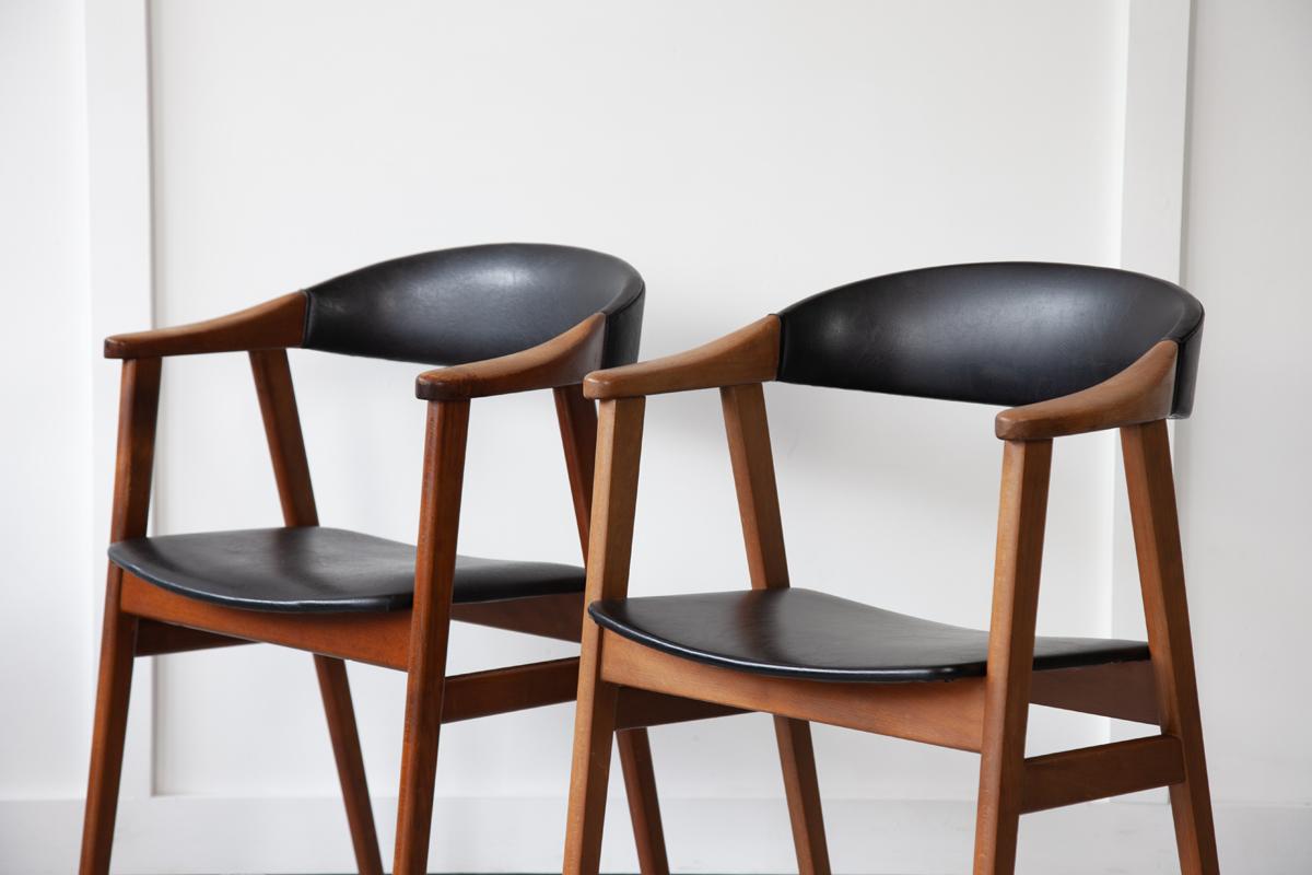 Pair of Mid Century, Danish Carver Chairs 3