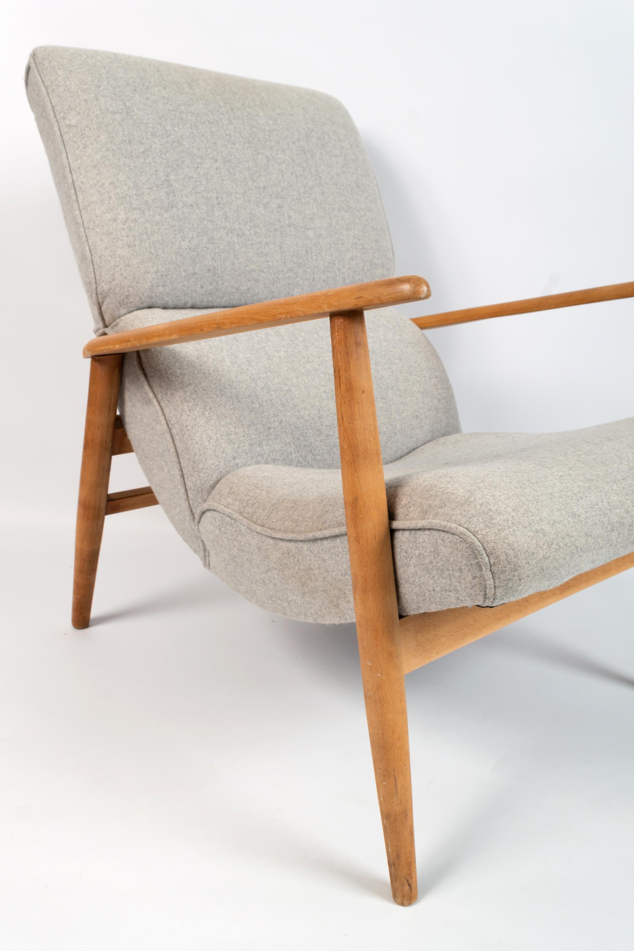Pair of Mid-Century Danish Lounge Chairs Armchairs Denmark, C.1950 For Sale 1
