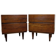 Pair of Mid-Century Danish Modern American of Martinsville Walnut Nightstands