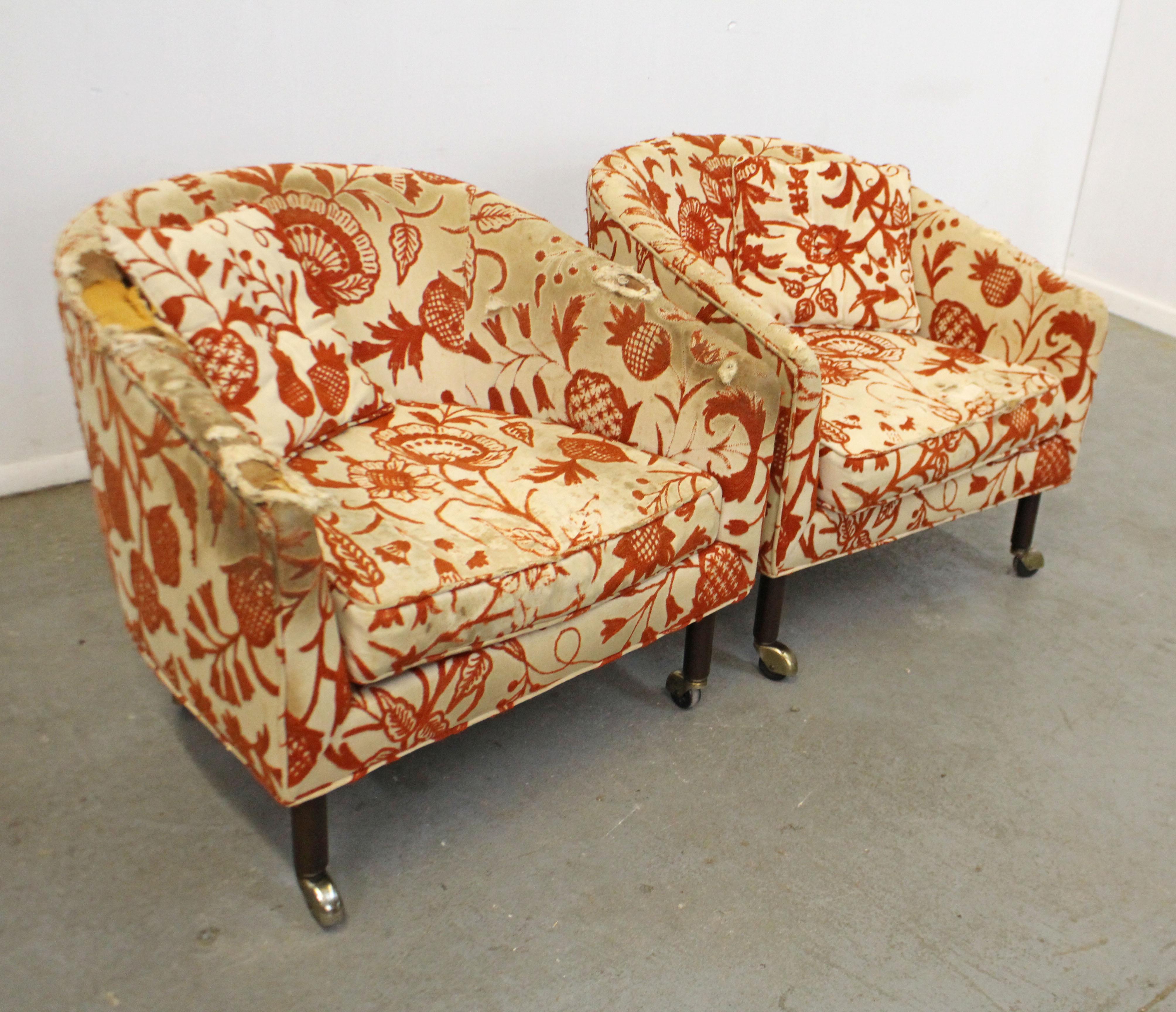 Mid-Century Modern Pair of Midcentury Danish Modern Harvey Probber Barrel Back Lounge Chairs