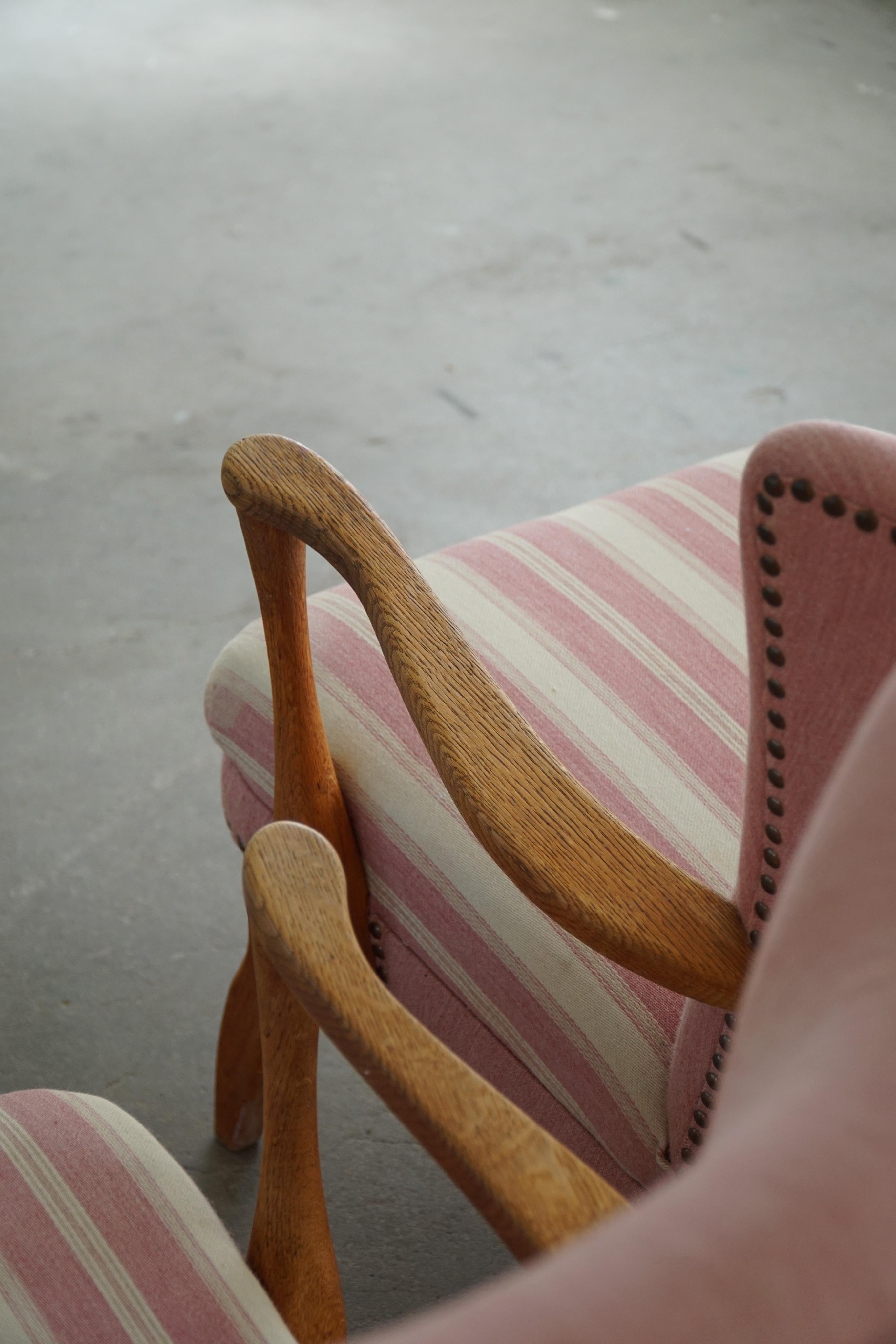 Mid-Century Modern Pair of Midcentury Danish Modern Lounge Chair in Oak, Viggo Boesen, 1960s For Sale