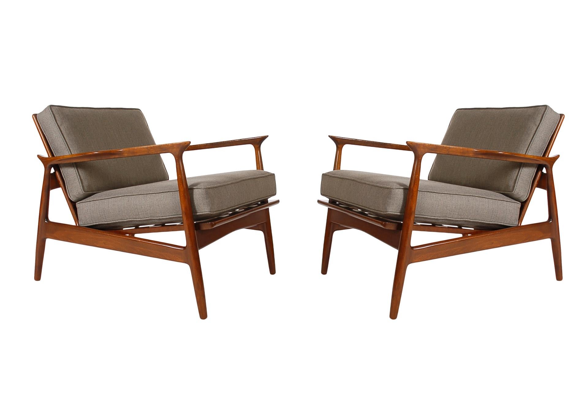 Pair of Mid Century Danish Modern Lounge Chairs by IB Kofod Larsen in Walnut  In Good Condition In Philadelphia, PA
