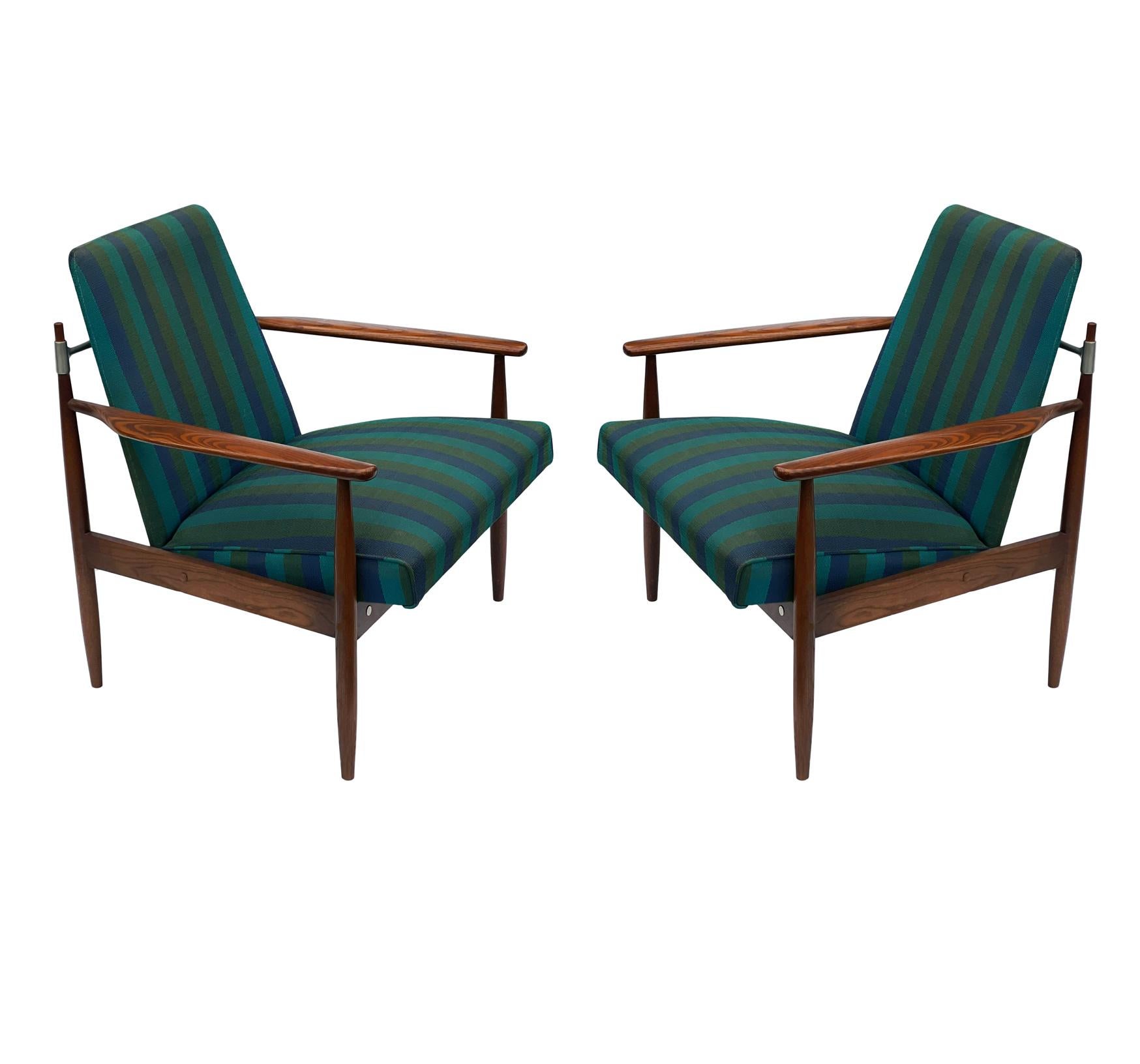 Aluminum Pair of Mid Century Danish Modern Lounge Chairs in Walnut in Style of Finn Juhl