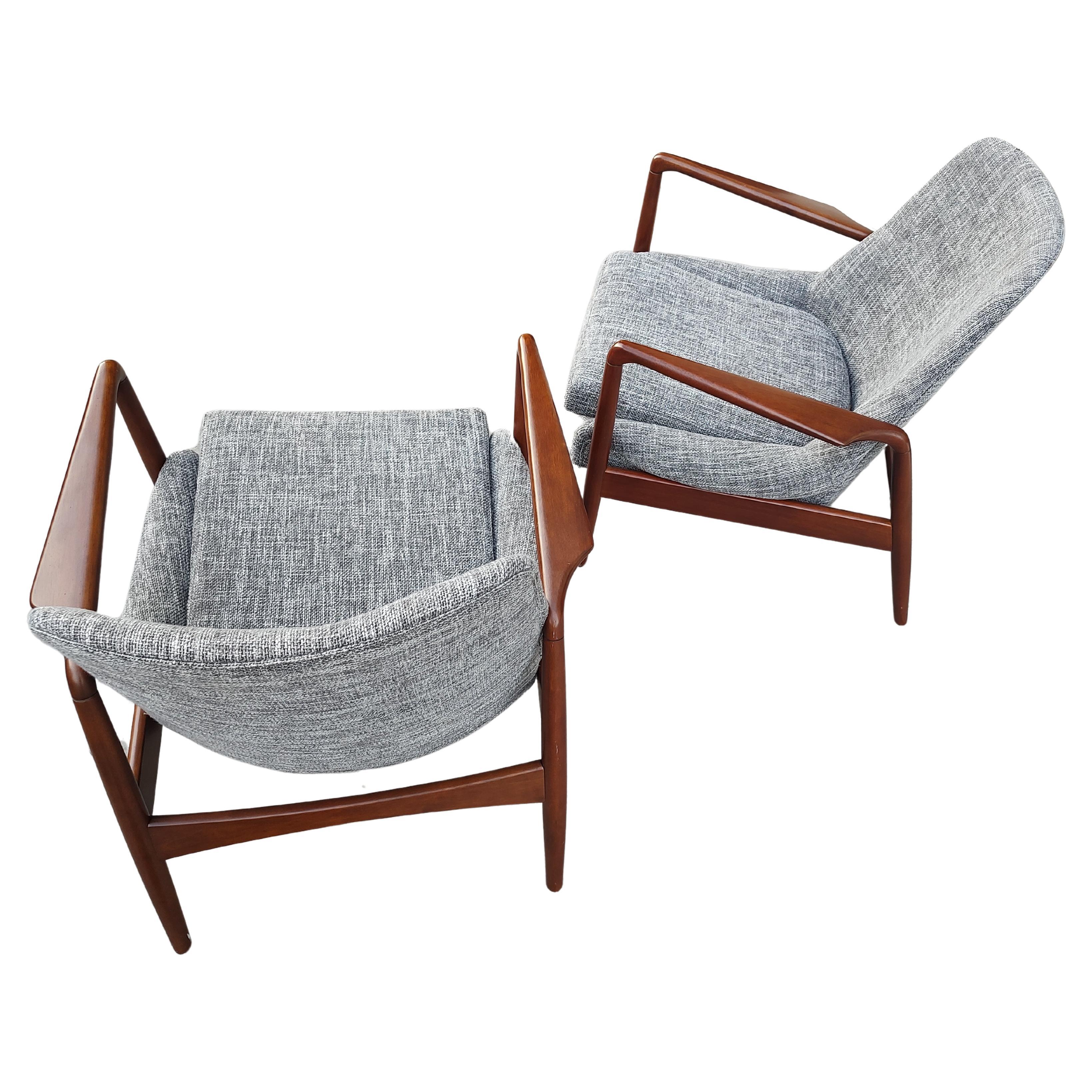 Hand-Crafted Pair of Mid Century Danish Modern Lounge Chairs style of Ib Kofod Larsen  For Sale