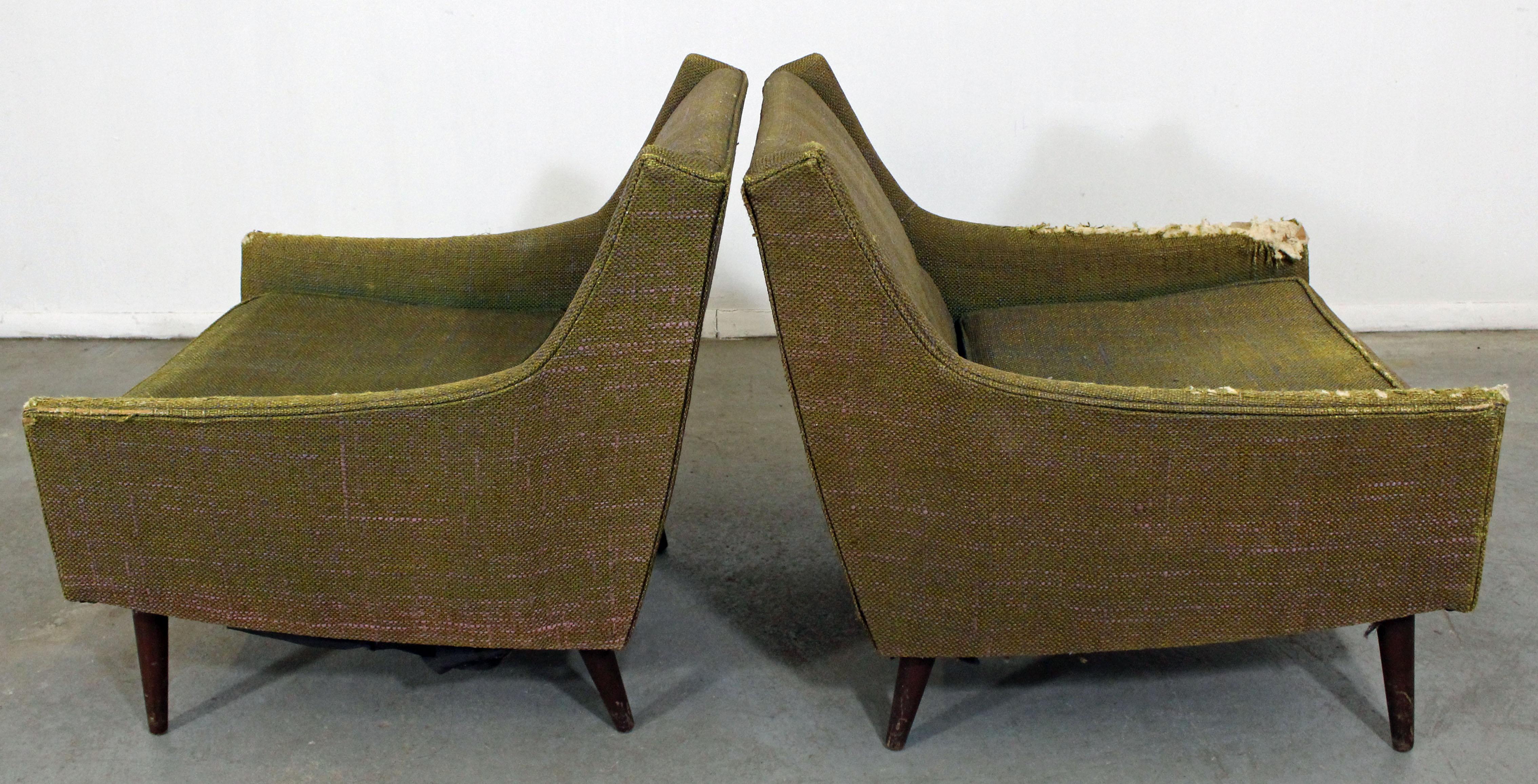 Mid-Century Modern Paire de fauteuils club Milo Baughman Selig of Monroe de style moderne danois du milieu du siècle dernier
