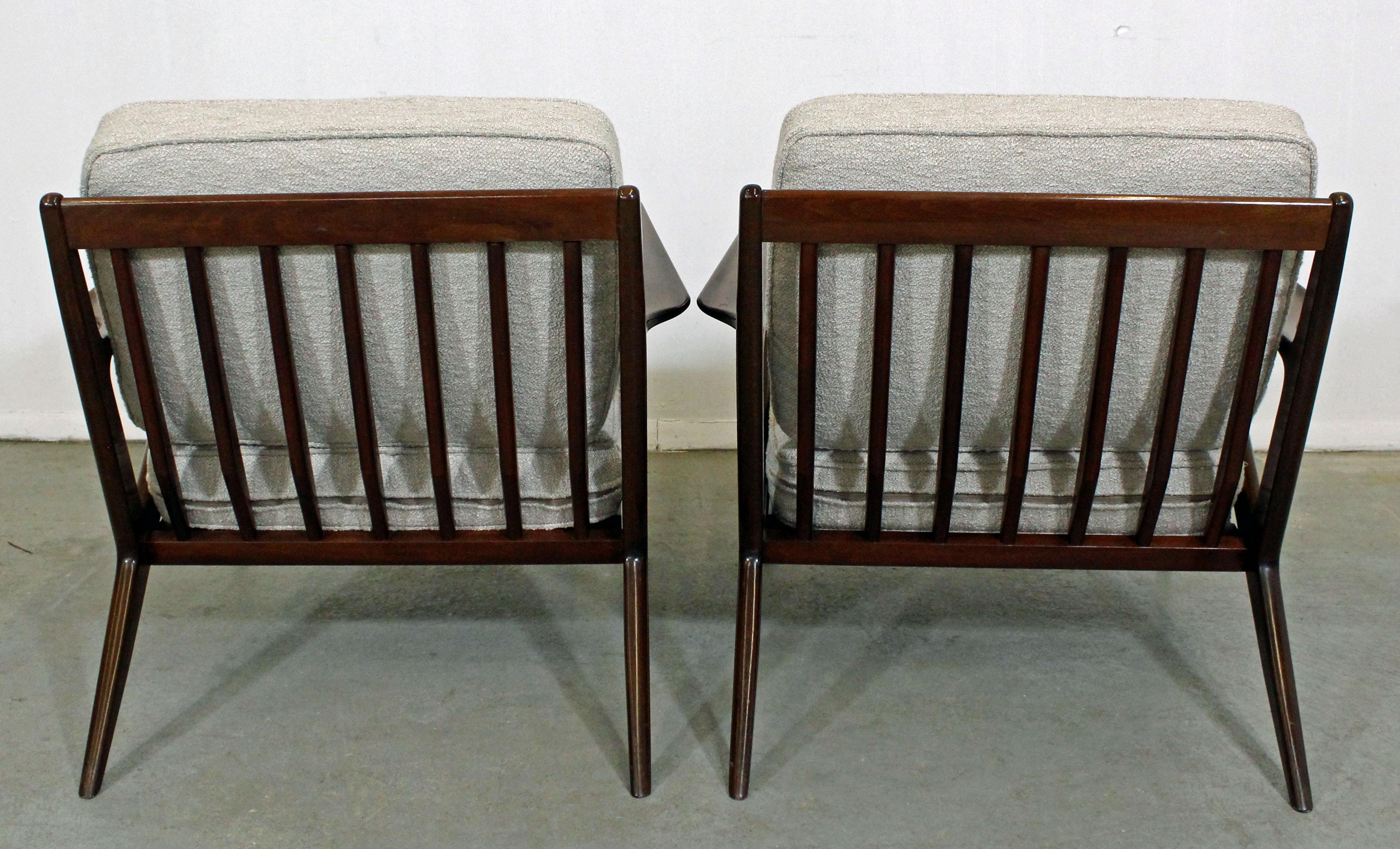 Pair of Midcentury Danish Modern Poul Jensen Selig Z Lounge Chairs In Good Condition In Wilmington, DE