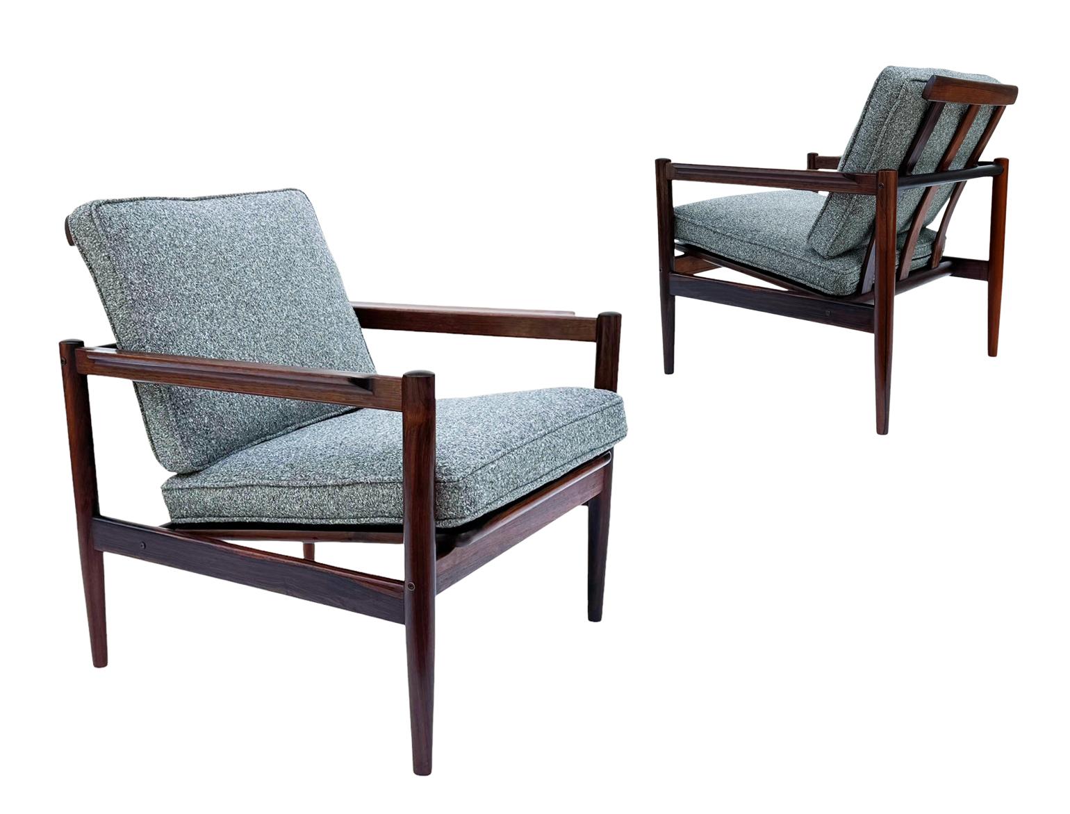 Pair of Mid Century Danish Modern Rosewood Lounge Chairs by Borge Jensen in Gray For Sale 10