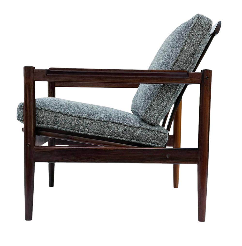 Pair of Mid Century Danish Modern Rosewood Lounge Chairs by Borge Jensen in Gray For Sale 3