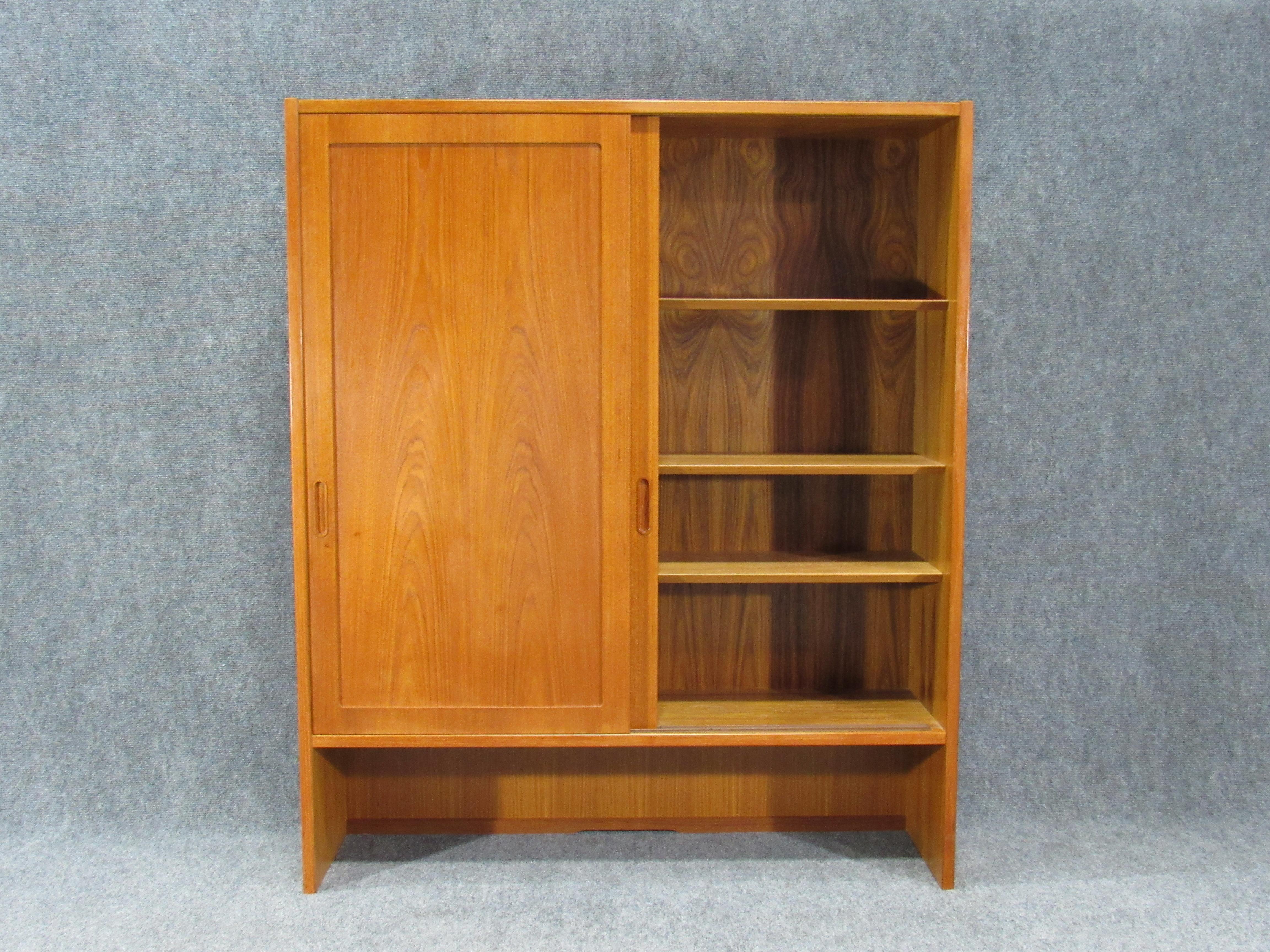 Mid-20th Century Pair of Midcentury, Danish Modern Teak Cabinets by Poul Hundevad for HU