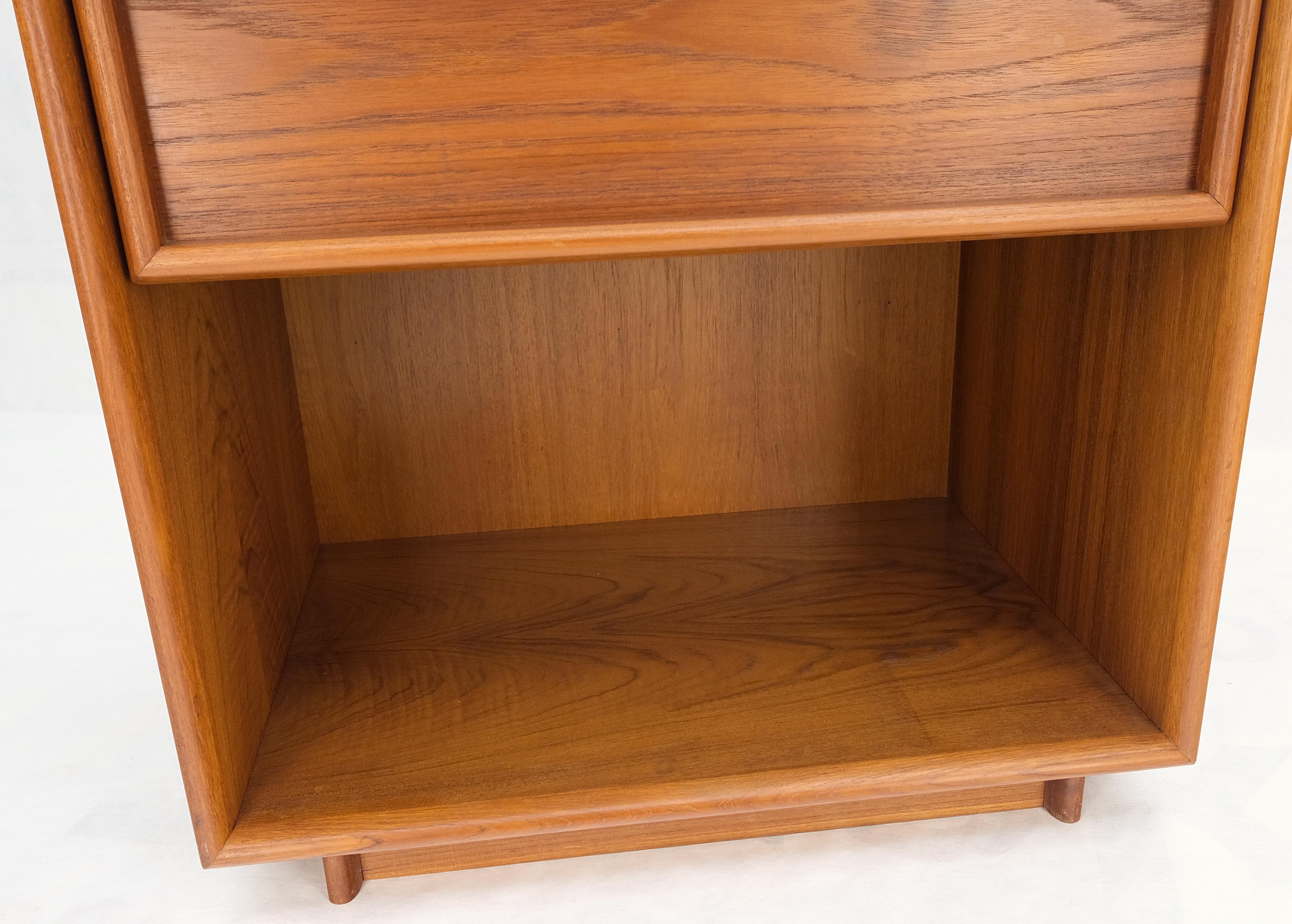 Mid-Century Modern Pair of Mid Century Danish Modern Teak One Drawer Nightstands End Tables MINT! For Sale