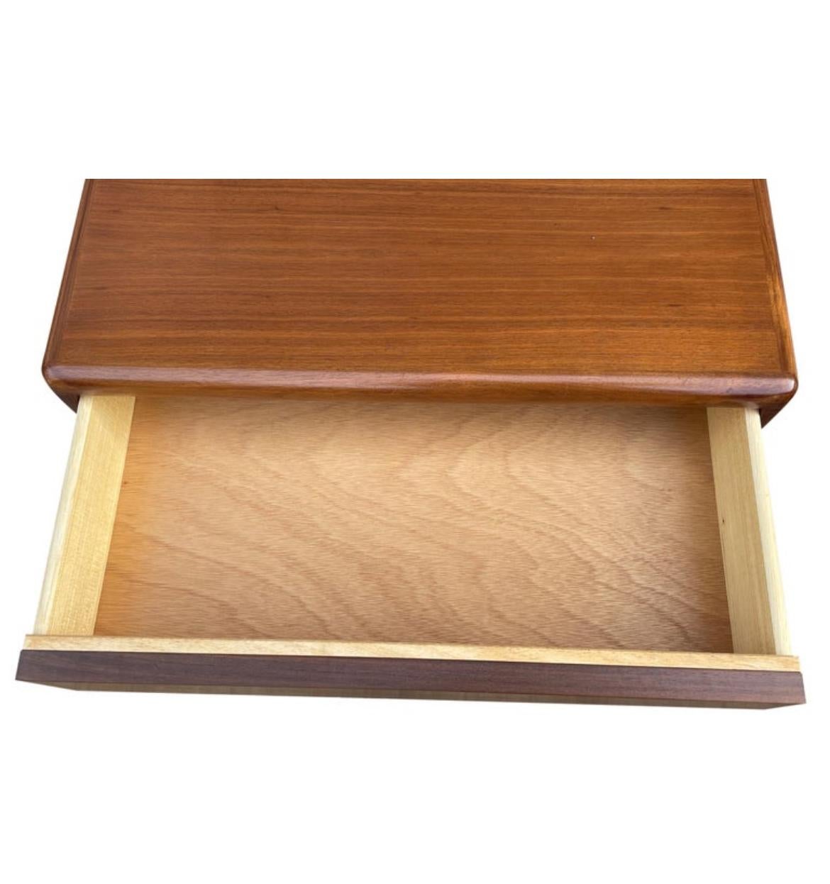 Woodwork Pair of Mid-Century Danish Modern Teak Single Drawer Nightstands Denmark