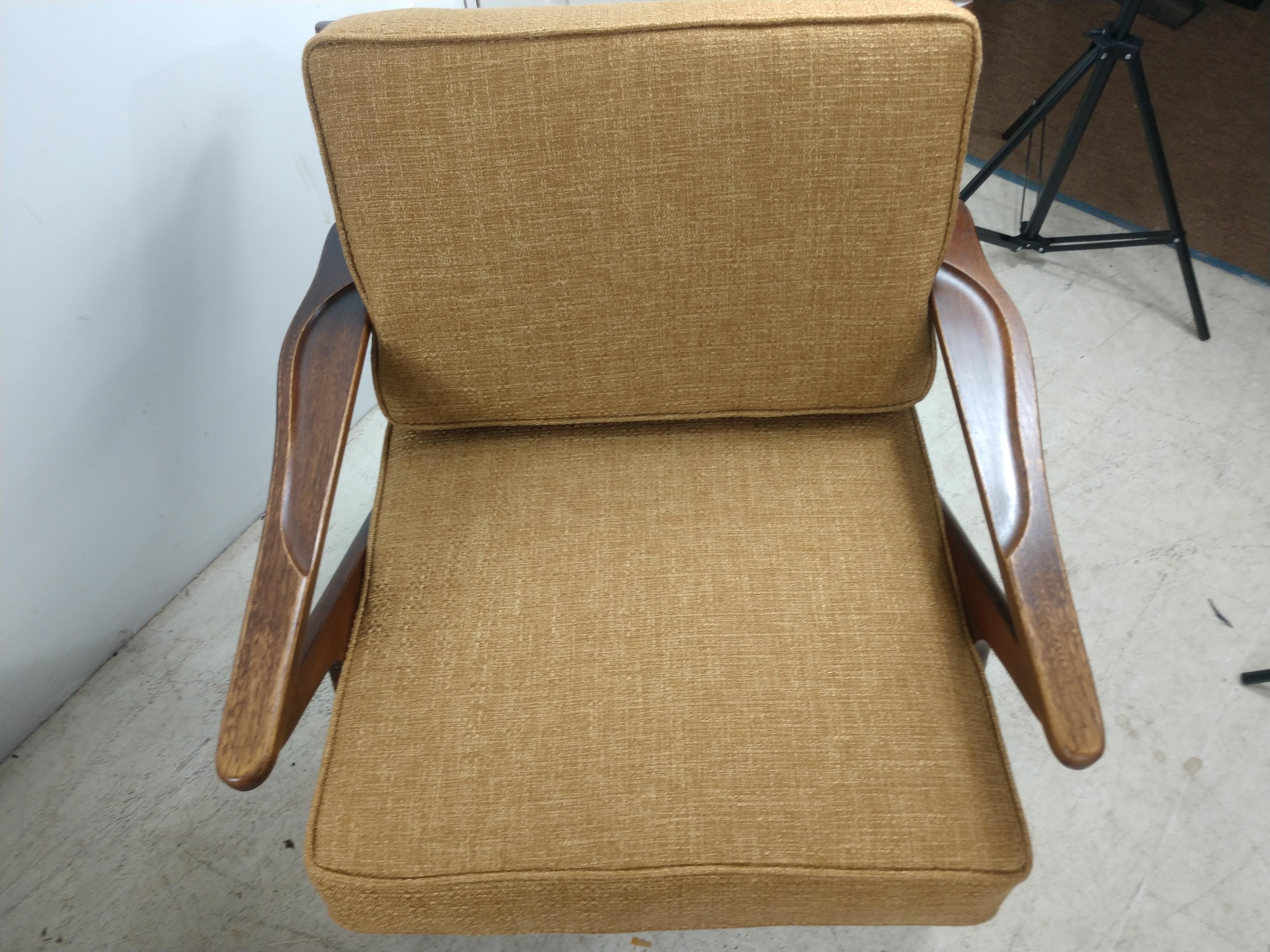 Mid-20th Century Pair of Mid Century Danish Modern Z Lounge Chairs, c 1960+