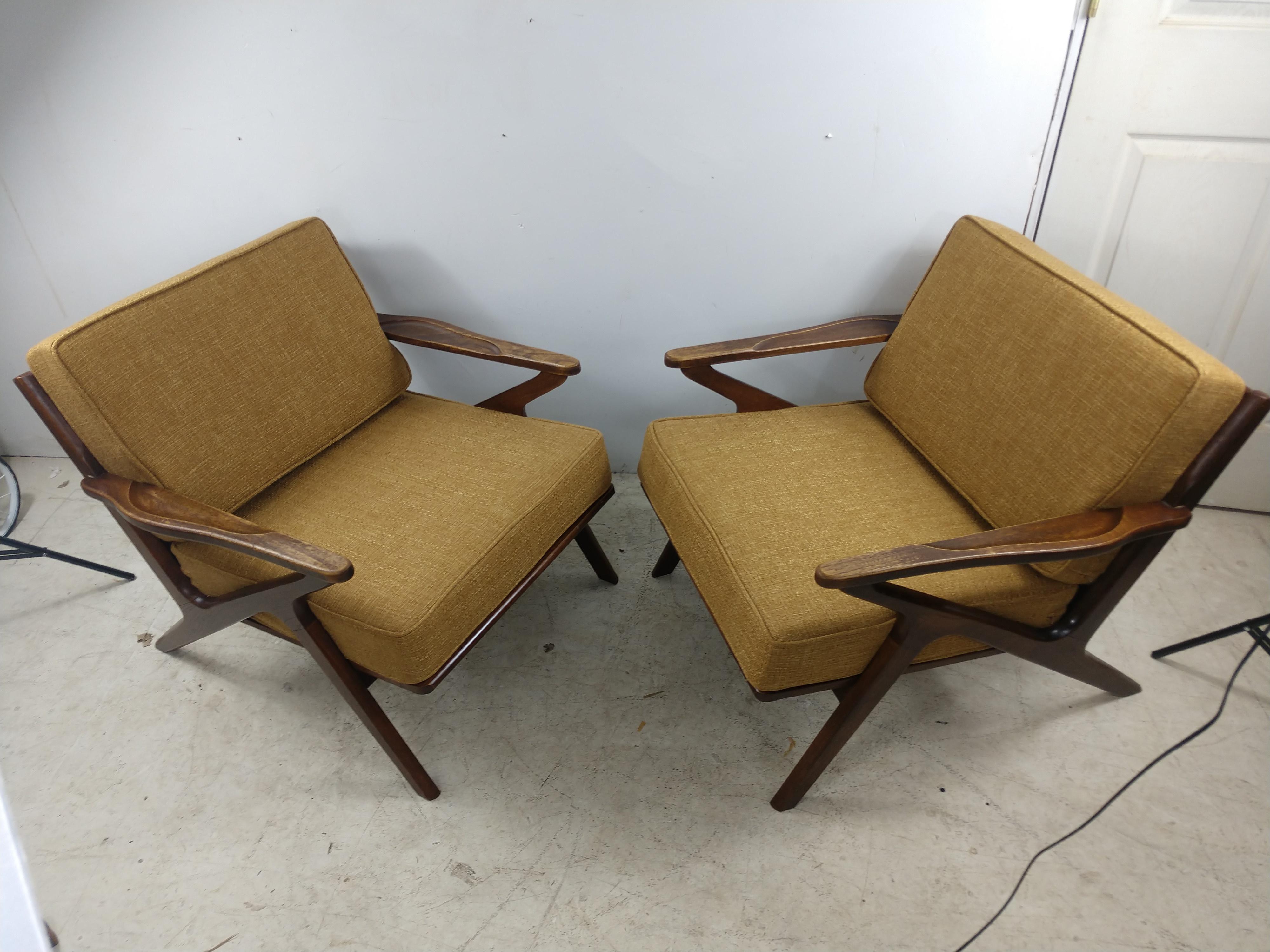 Pair of Mid Century Danish Modern Z Lounge Chairs, c 1960+ 2