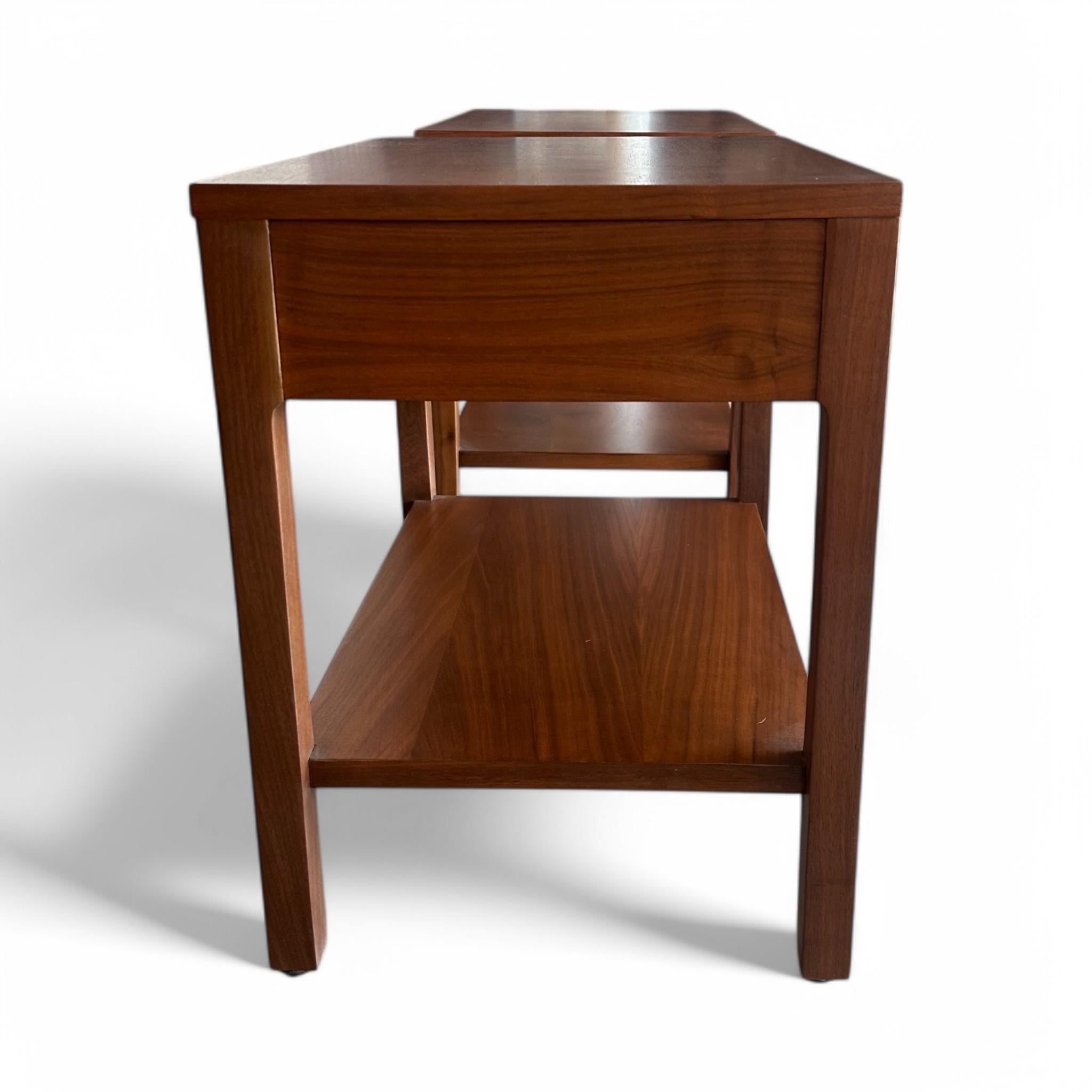 Pair of Mid Century Danish Nightstands In Good Condition In Los Angeles, CA