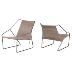 Paire de fauteuils en acier danois du milieu du siècle par Henning Flok