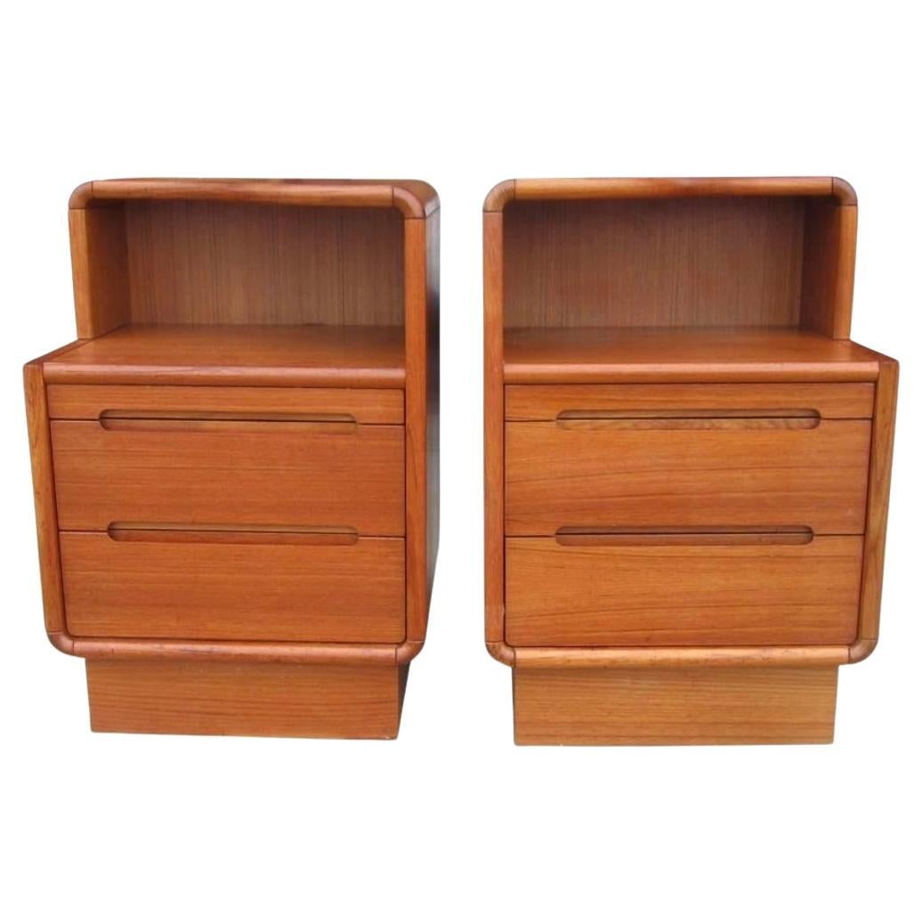 Pair of Mid Century Danish teak 2 drawer nightstands with top curved shelf