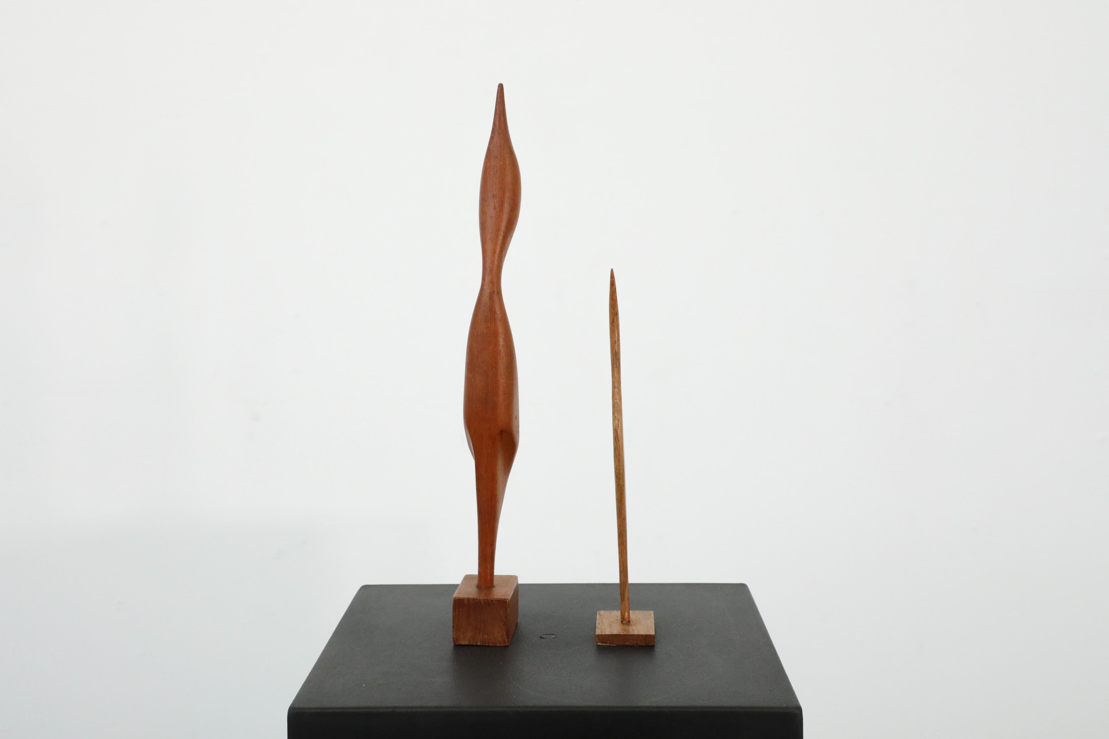 Mid-Century Modern Paire de sculptures danoises en teck sculpté du milieu du siècle dernier en vente