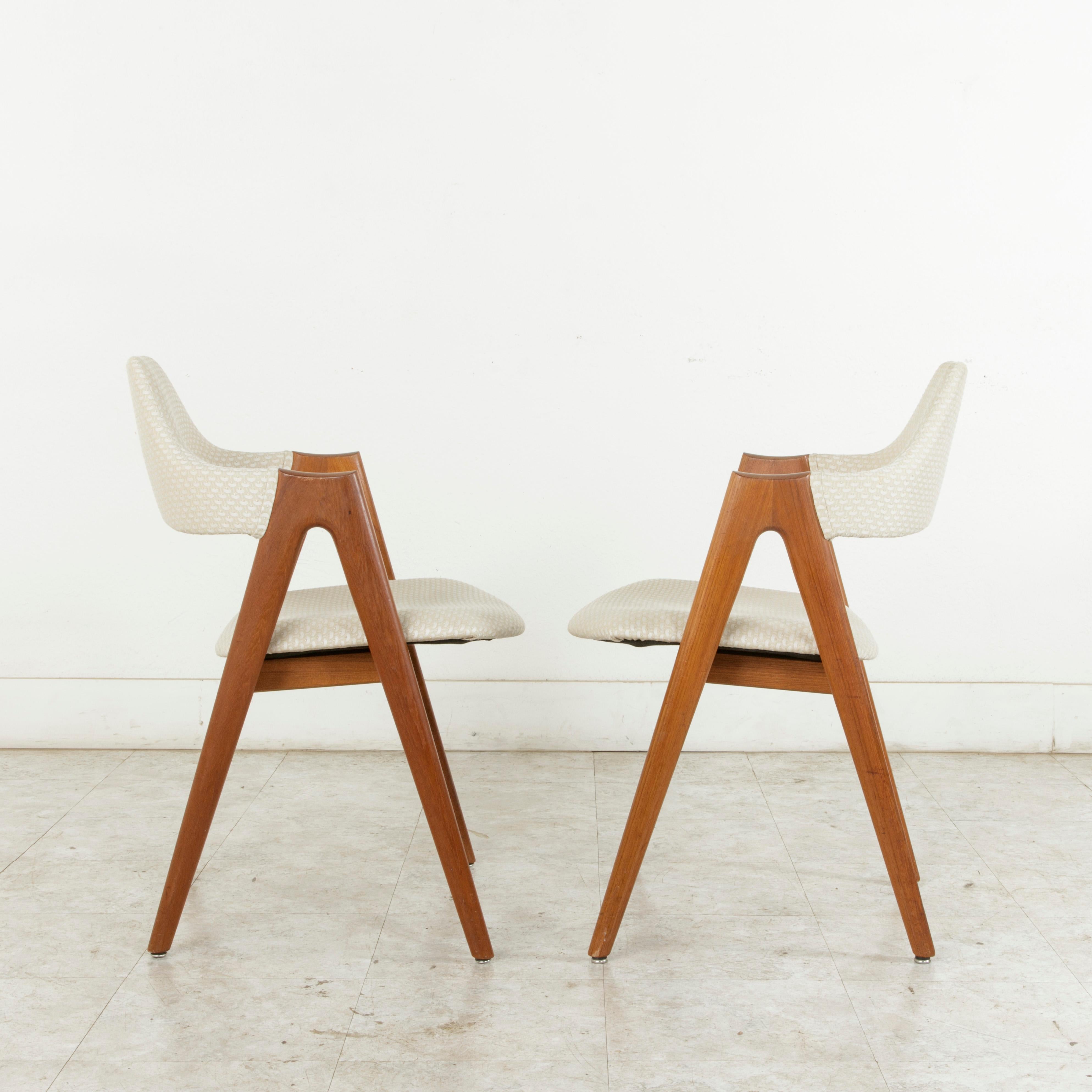 20th Century Pair of Midcentury Danish Teak Compass Chairs Designed by Kai Kristiansen