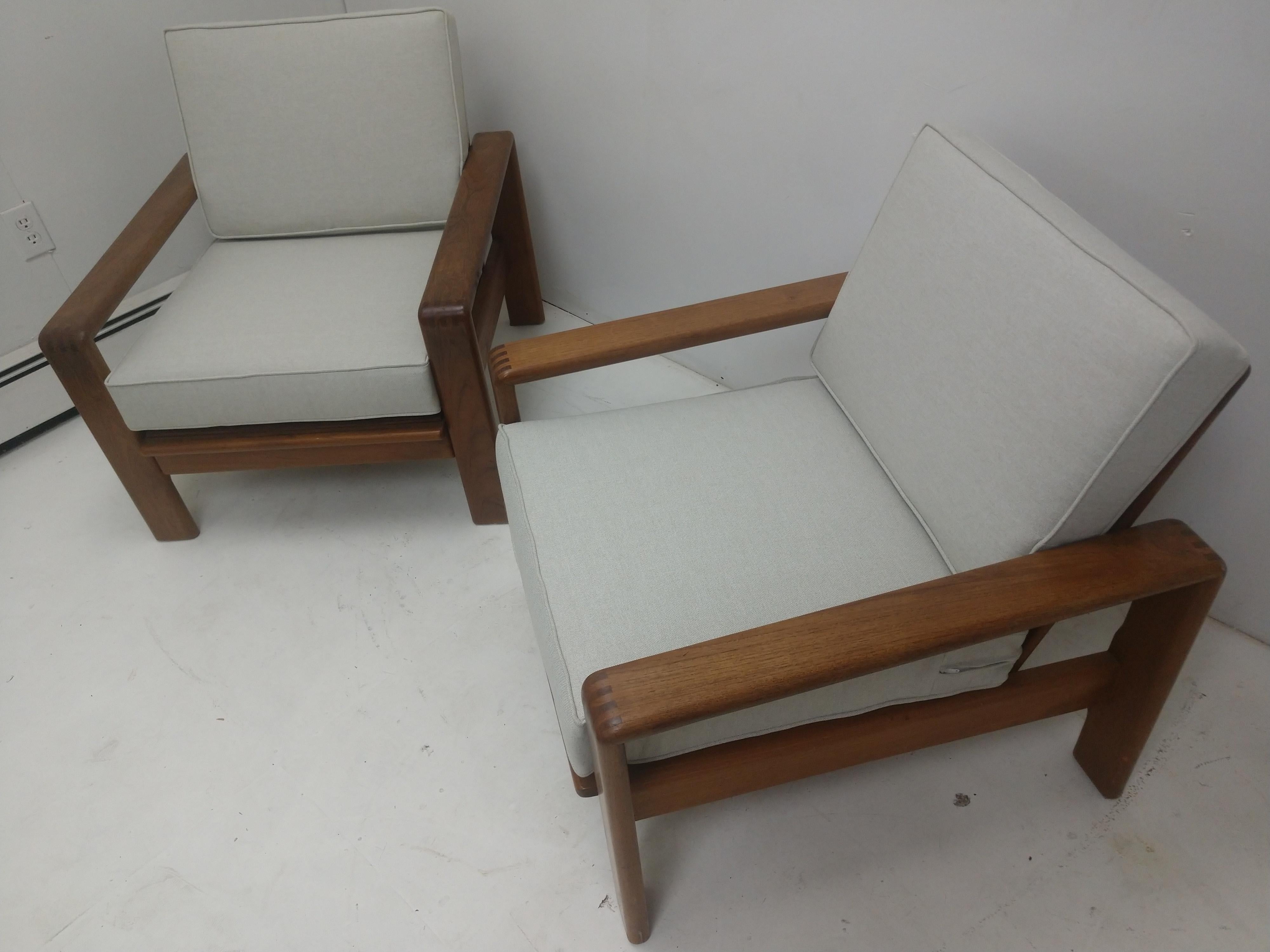Pair of Midcentury Danish Teak Lounge Chairs, circa 1965 3