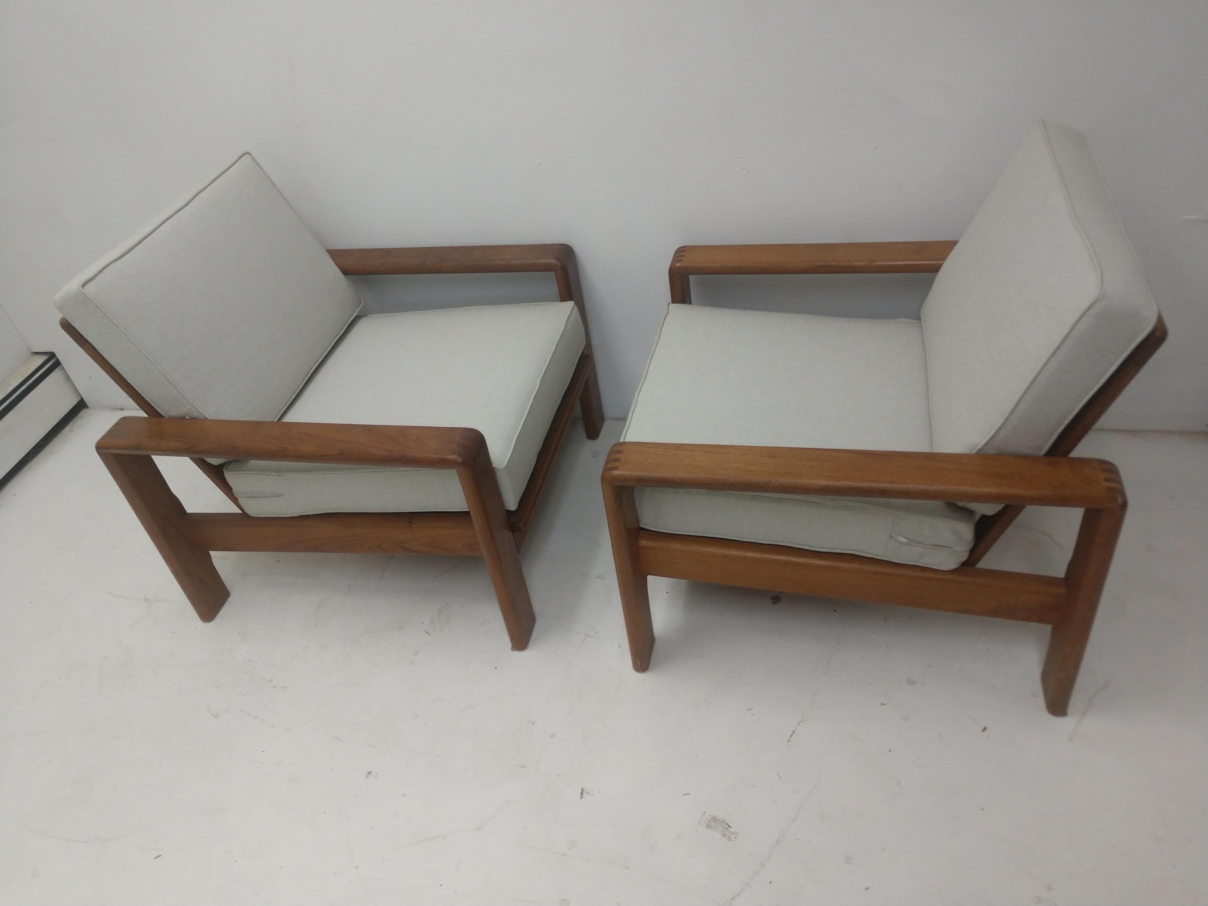 Pair of Midcentury Danish Teak Lounge Chairs, circa 1965 In Good Condition In Port Jervis, NY
