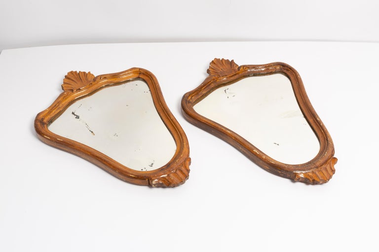 Pair of Mid Century Decorative Vintage Mirrors in Gold Frame, Italy, 1960s In Good Condition For Sale In 05-080 Hornowek, PL