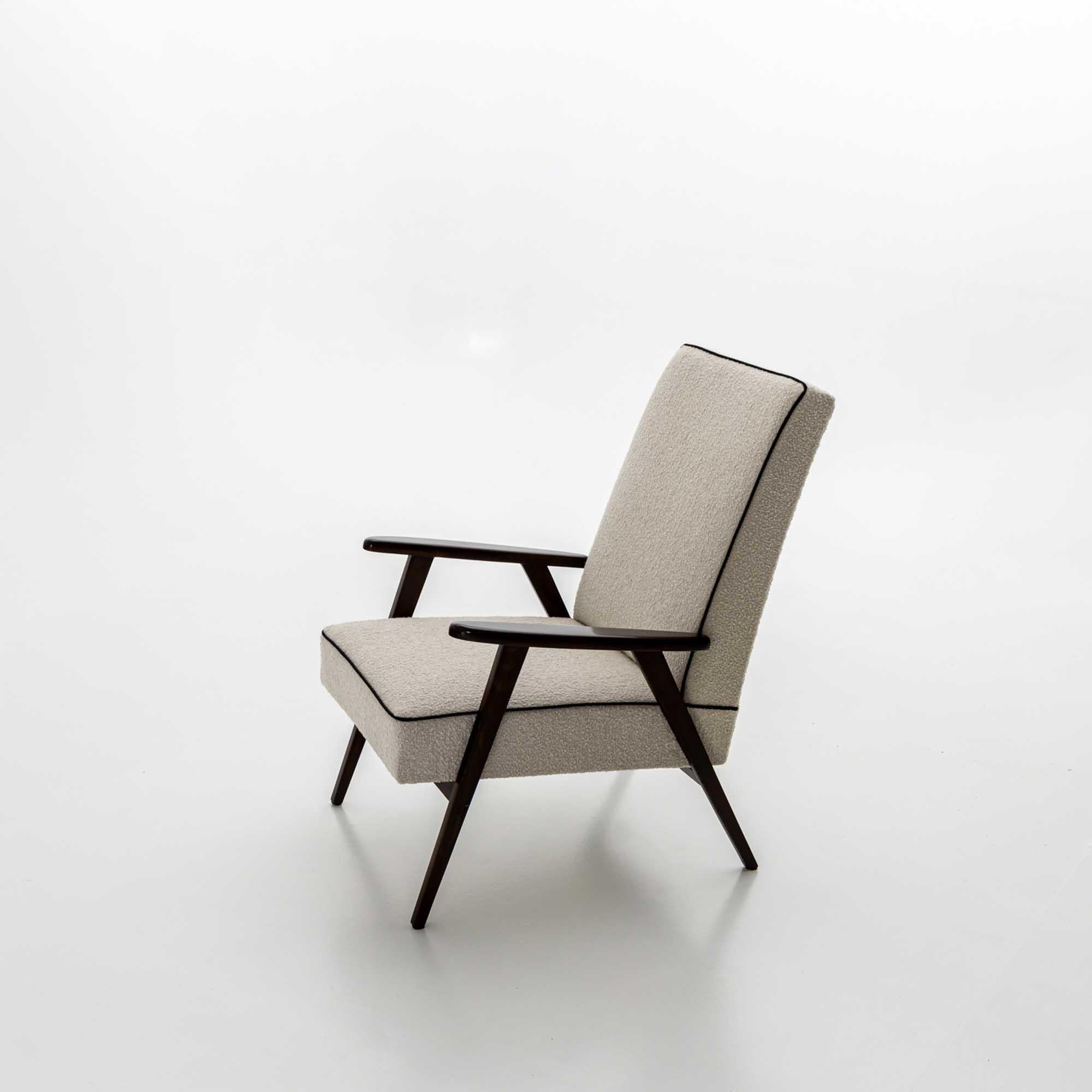 Italiano Coppia di poltrone di design del metà del secolo, circa 1960 in vendita