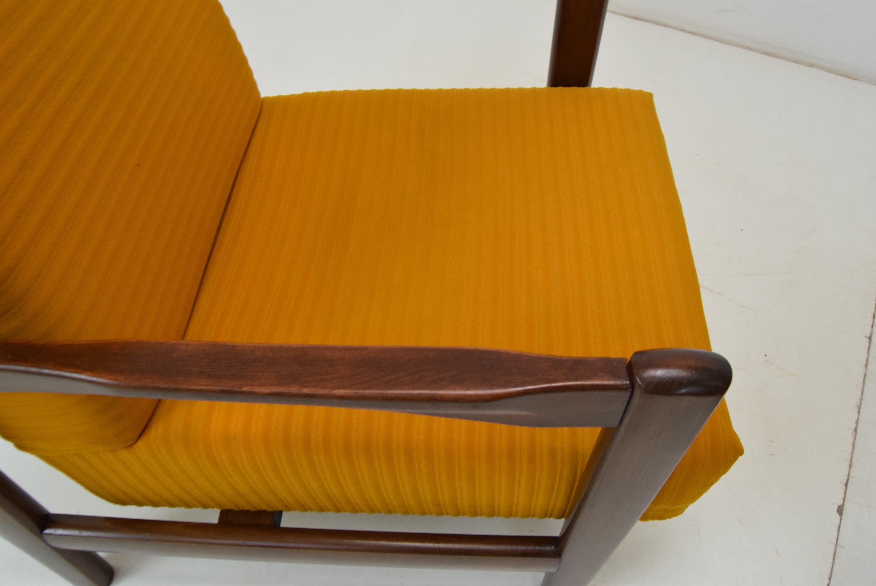 Ein Paar Sessel im Mid-Century-Design, 1960er Jahre im Angebot 6