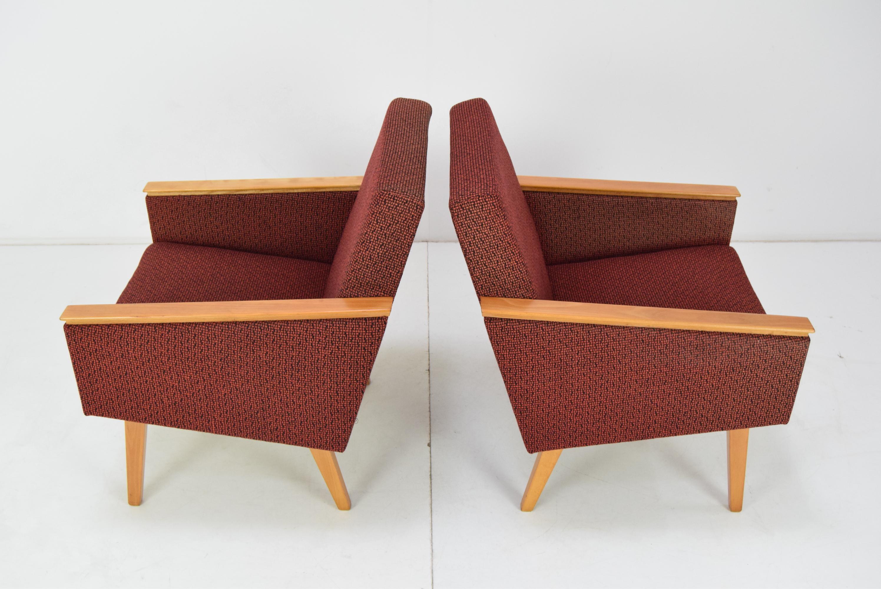 Mid-20th Century Pair of Mid-Century Design Armchairs, 1960's For Sale