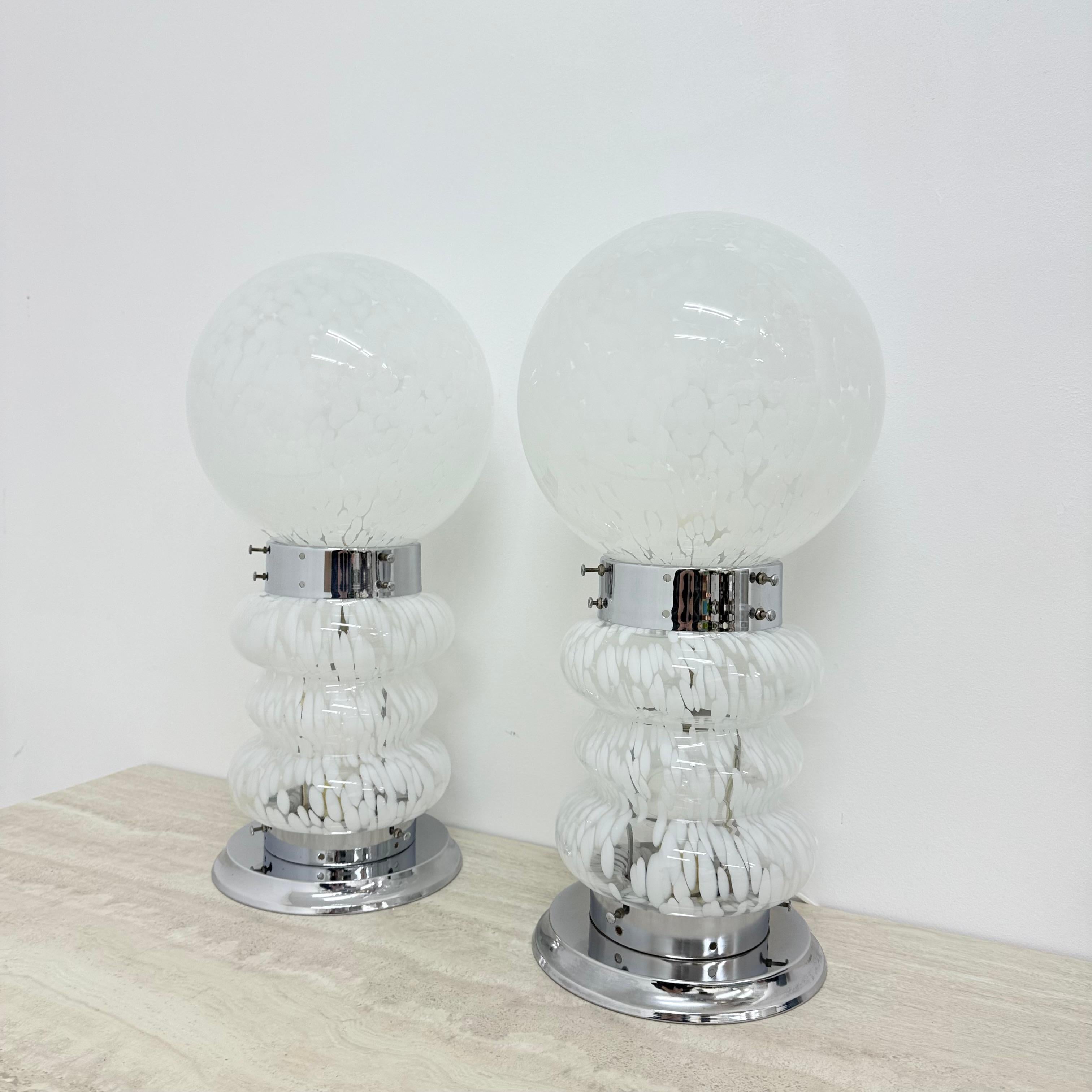 Fin du 20e siècle Paire de lampes de table en verre Design/One Carlo Nason , années 1970 en vente