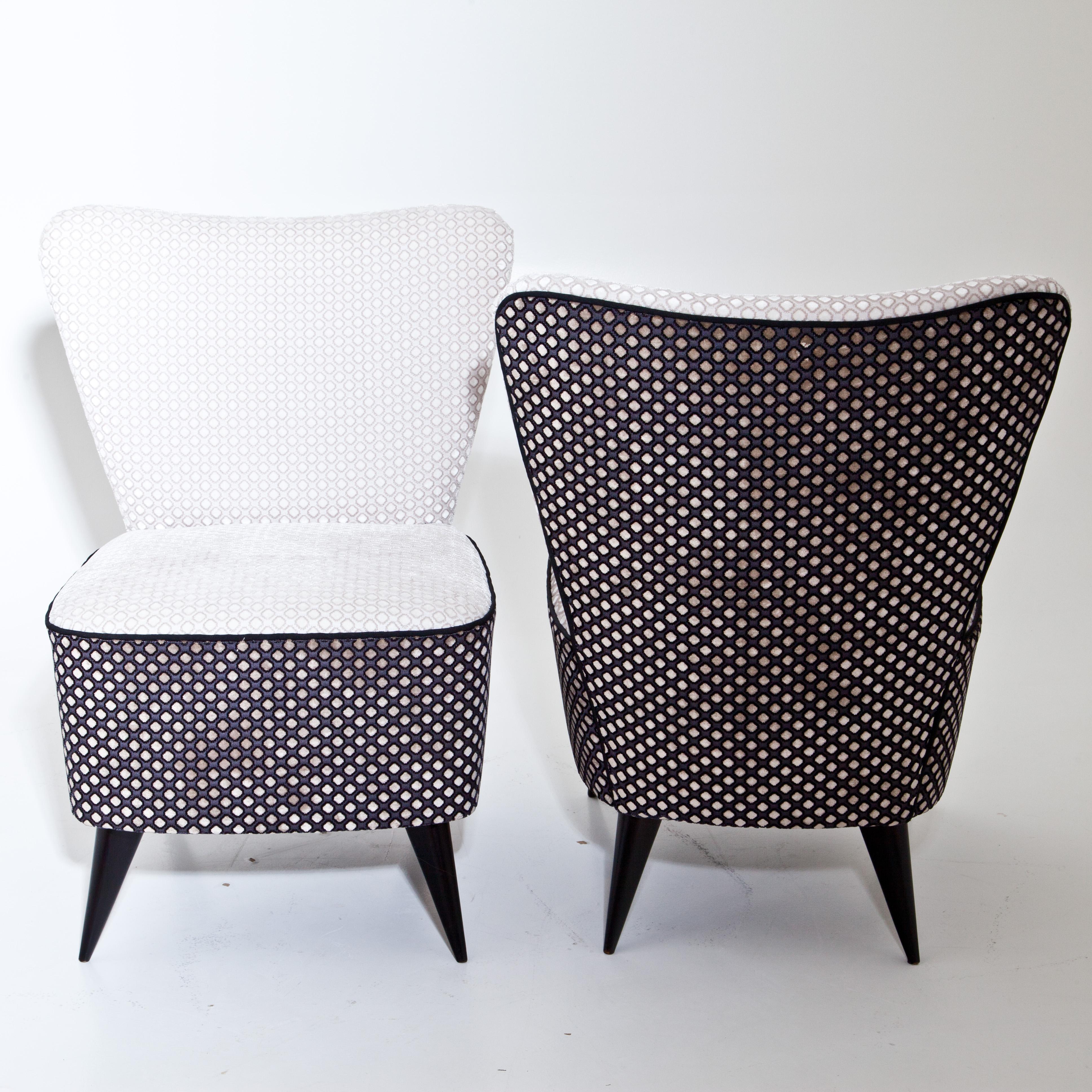 Mid-20th Century Pair of Midcentury Design Reupholstered Slipper Chairs, Italy, 1950s