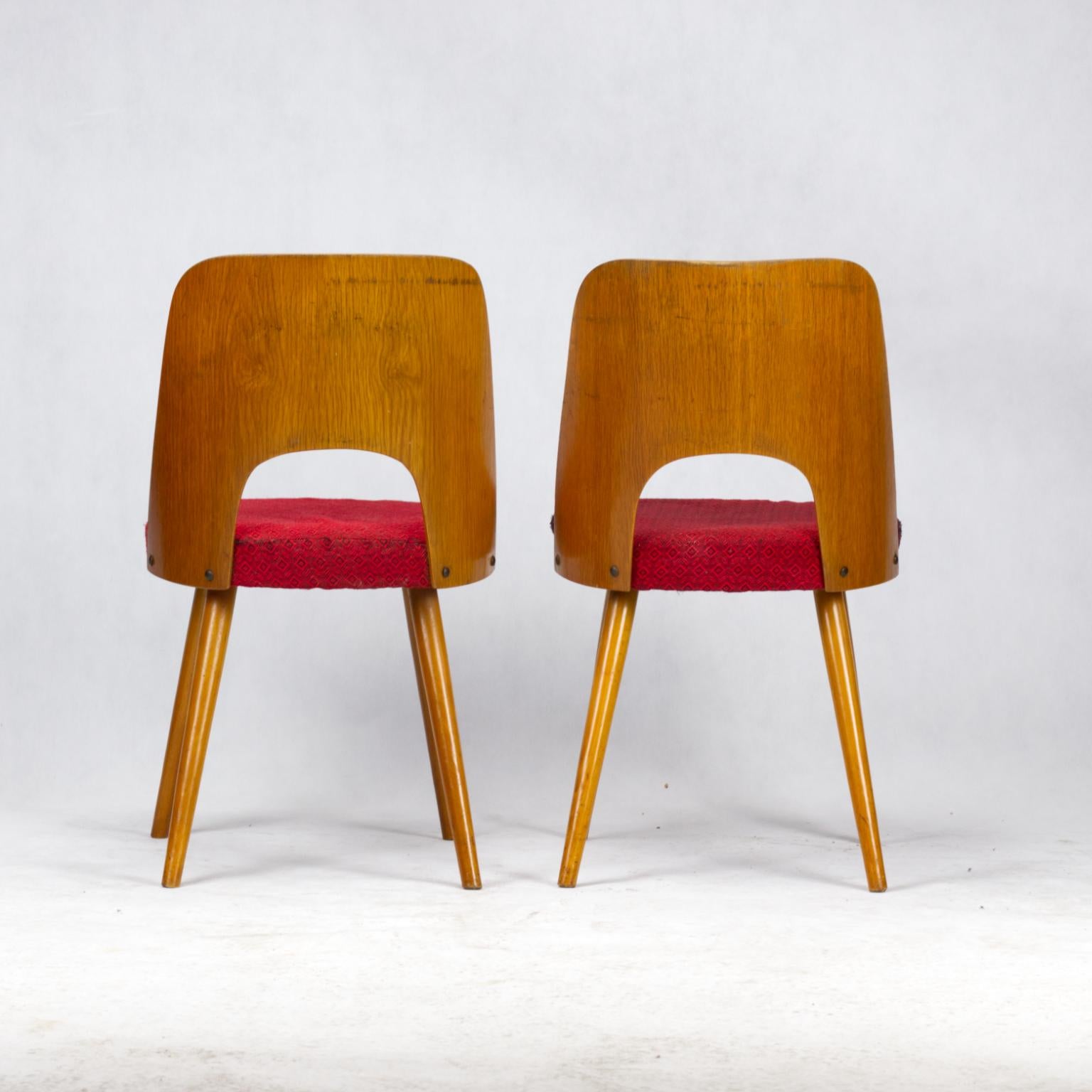 Mid-Century Modern Pair of Mid Century Dining Chairs by Oswald Haerdtl for Ton, 1950s