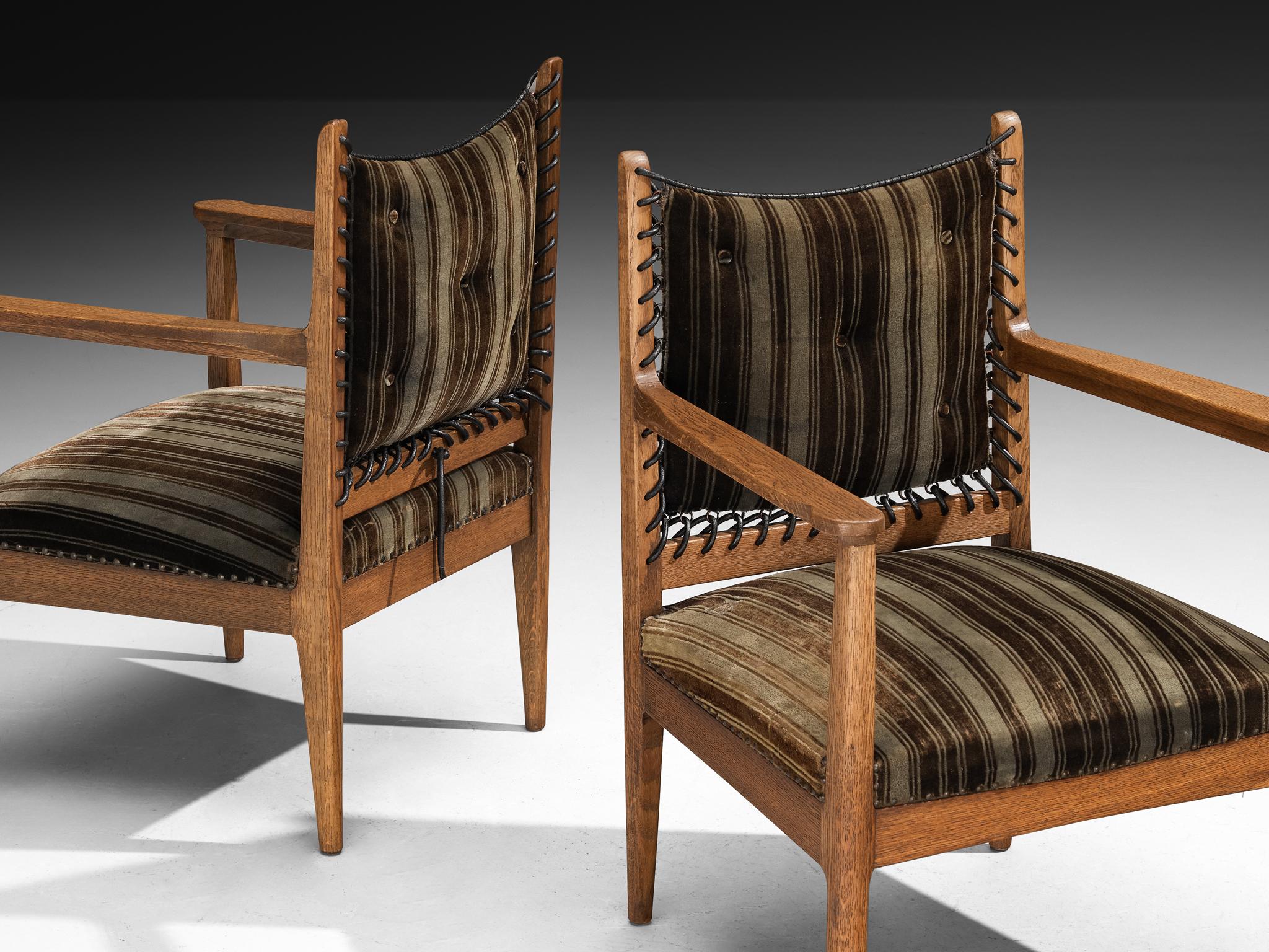 Pair of Mid-Century Dutch Armchairs in Oak with Laced Detailing For Sale 1